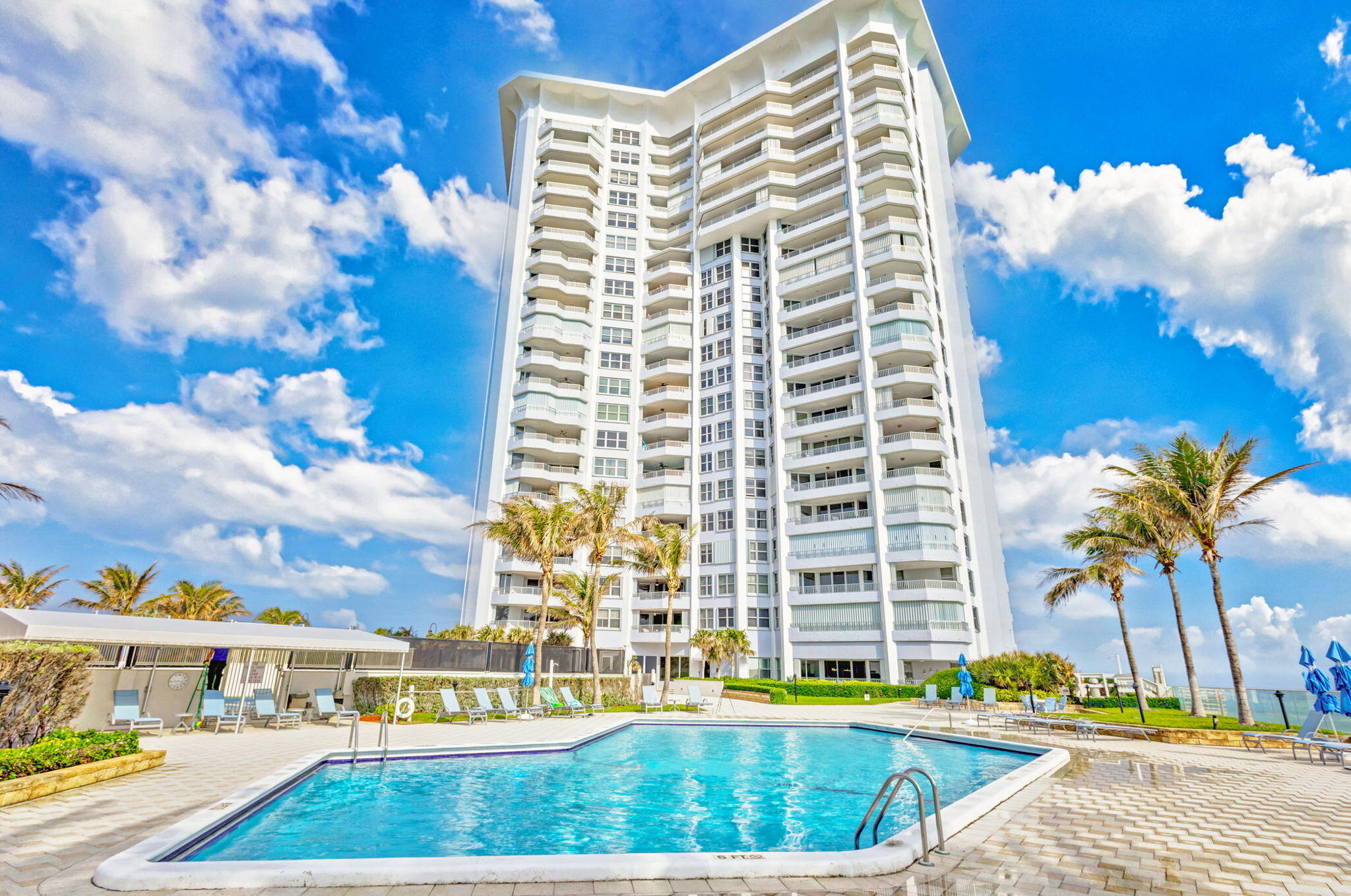 5200 N Ocean Drive 1004 Property Photo 29
