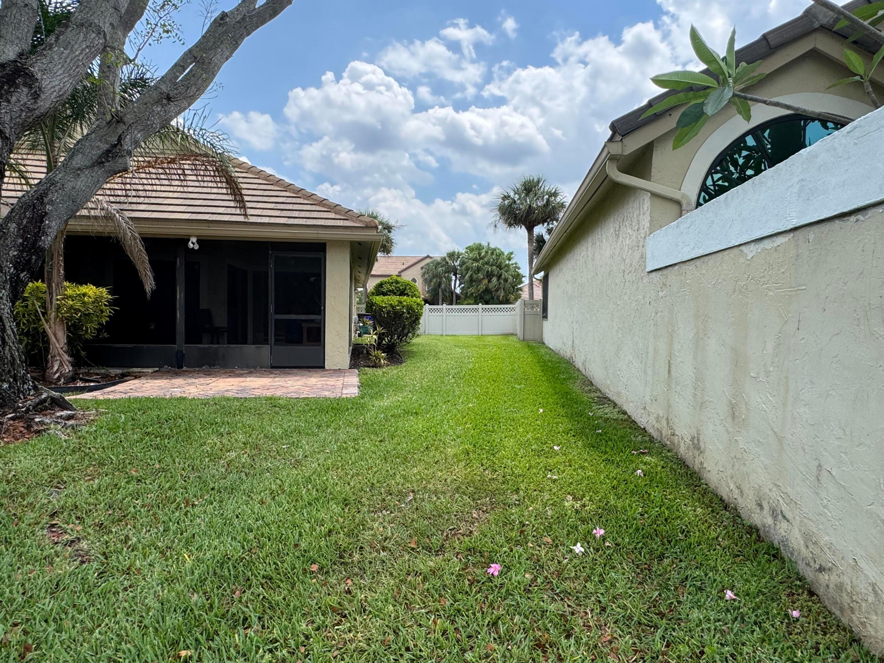 6803 Bitterbush Place Property Photo 28