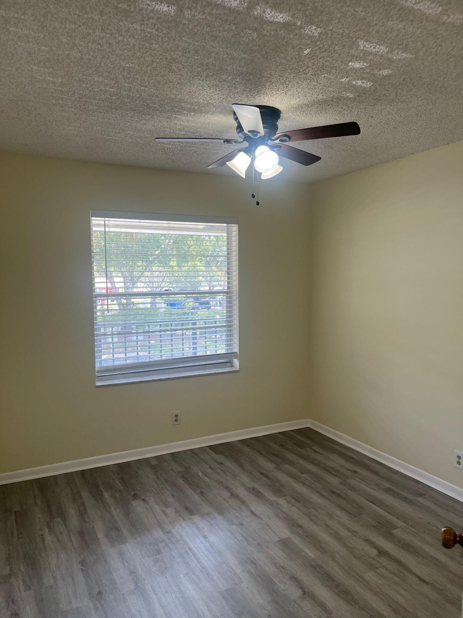 9993 Three Lakes Circle Property Photo 10