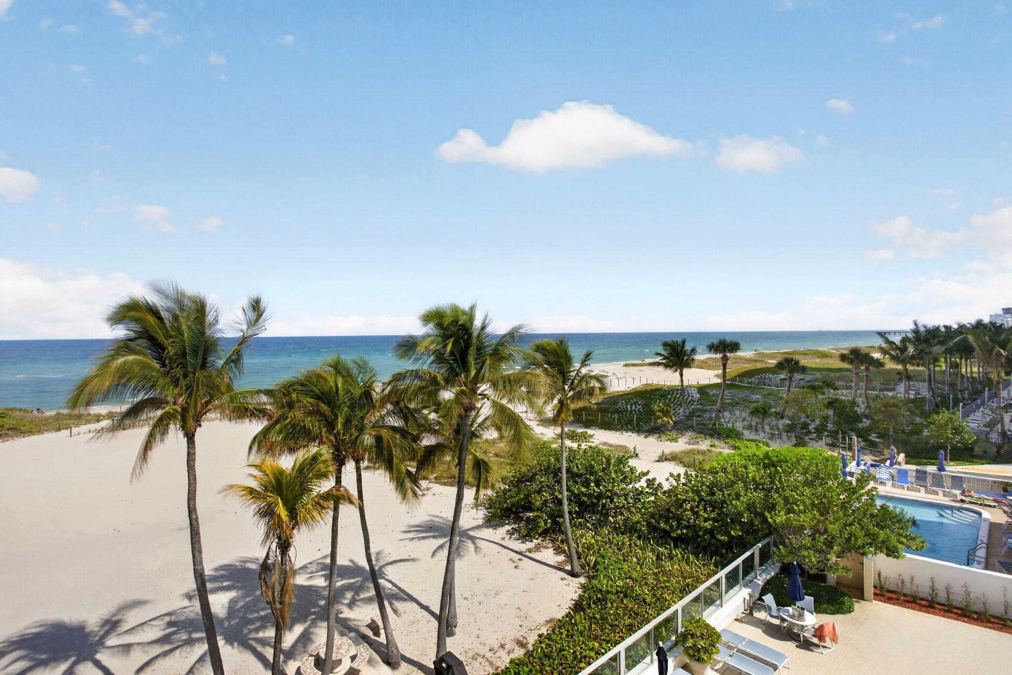 1012 N Ocean Boulevard 408 Property Photo 5
