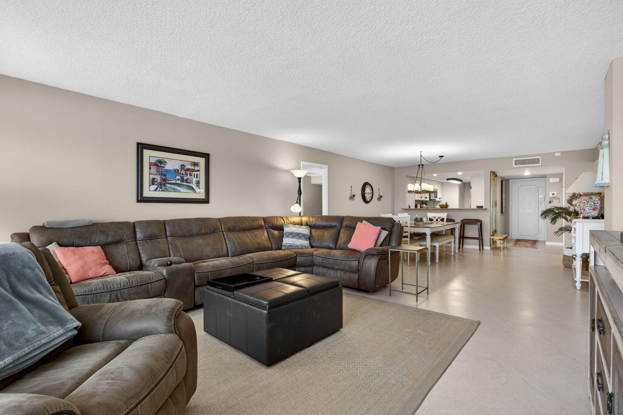 1012 N Ocean Boulevard 408 Property Photo 12