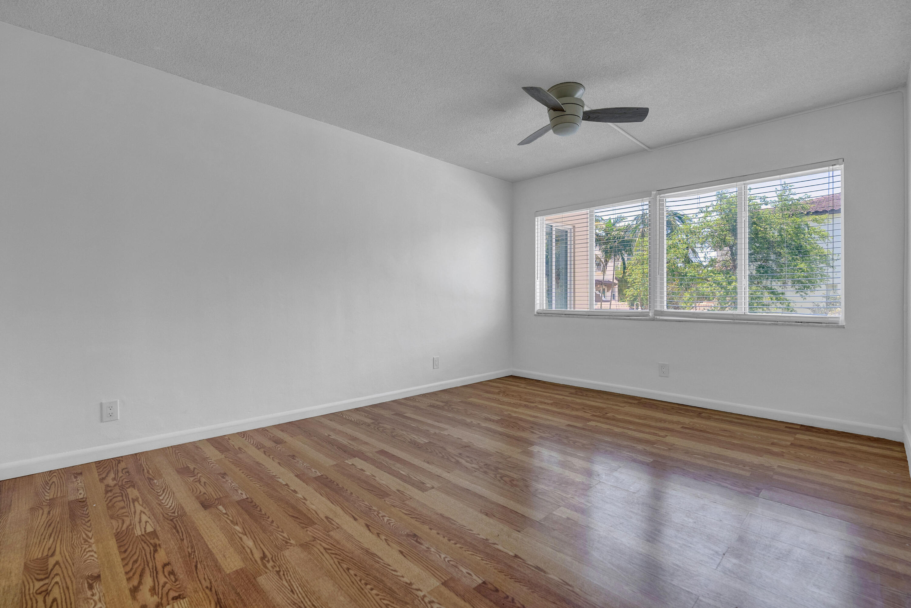 1965 S Ocean Boulevard 202 Property Photo 9