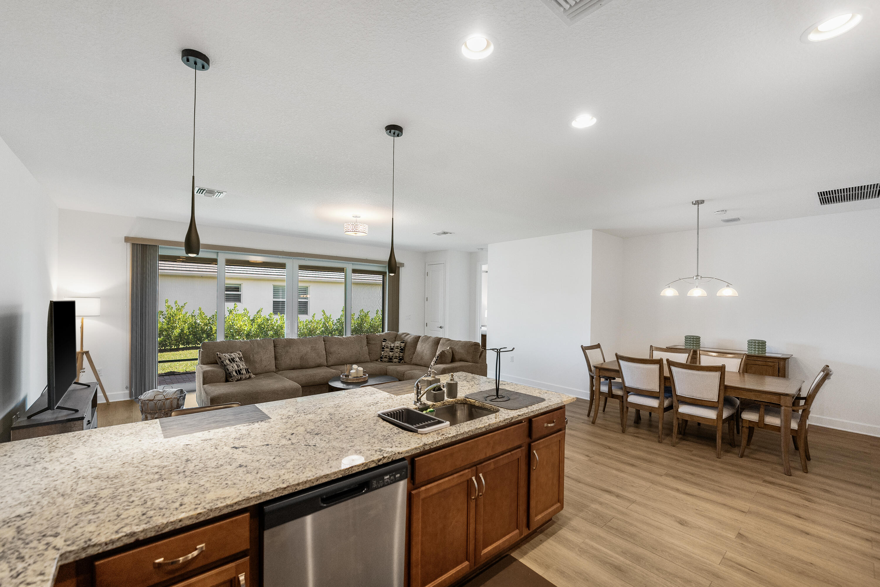 11673 Sw Oceanus Boulevard Property Photo 8
