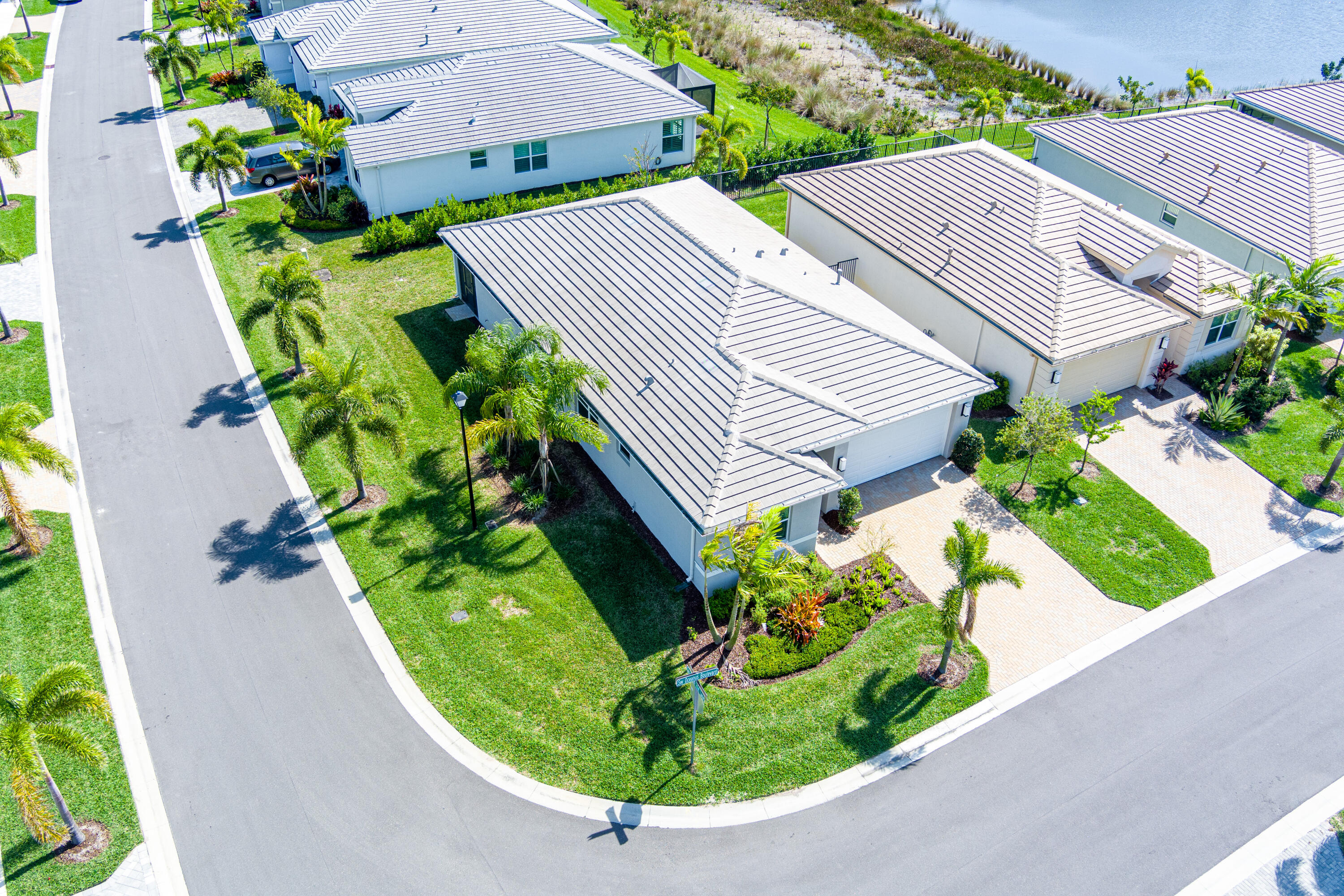 11673 Sw Oceanus Boulevard Property Photo 18