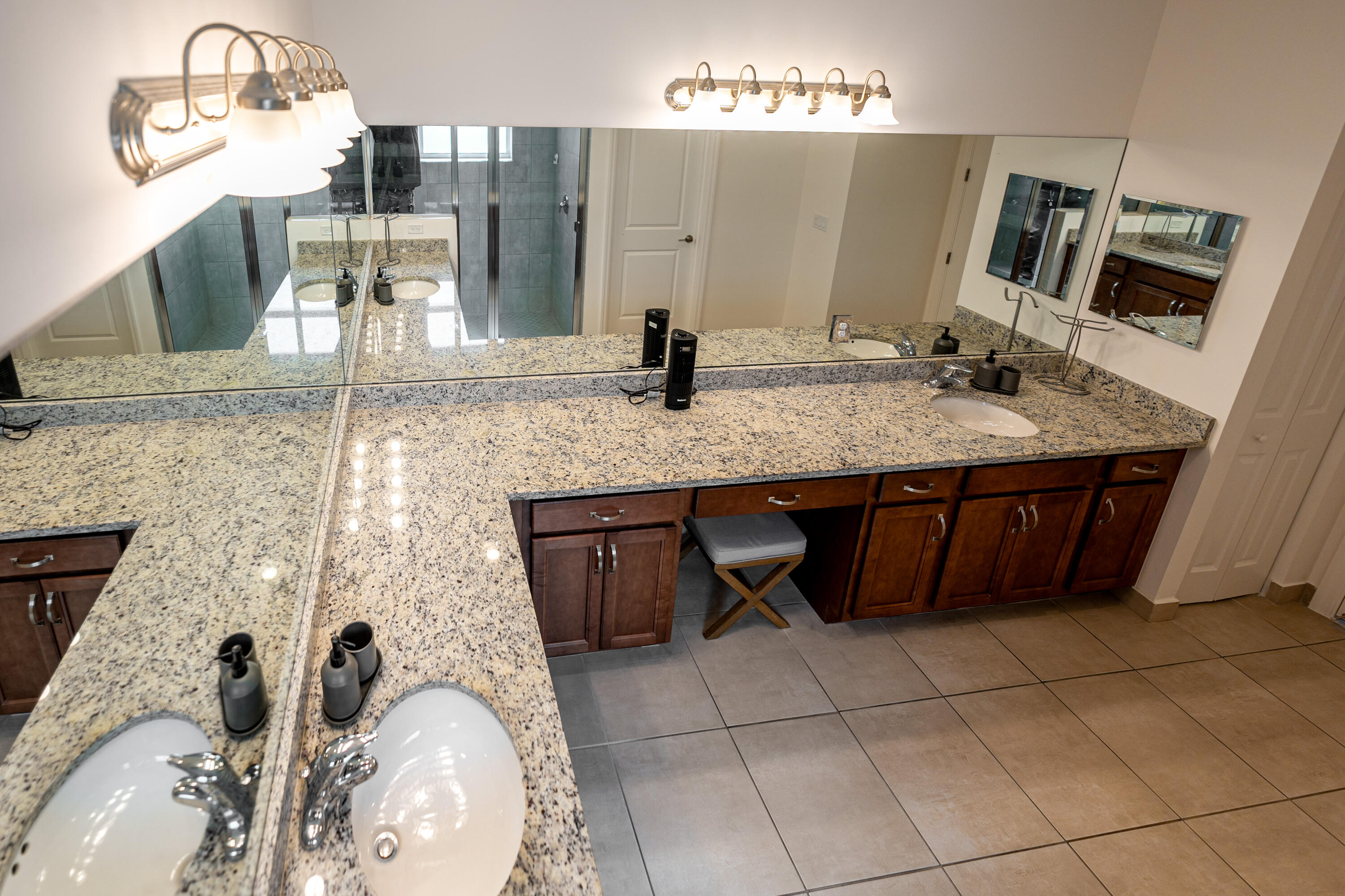 11673 Sw Oceanus Boulevard Property Photo 24