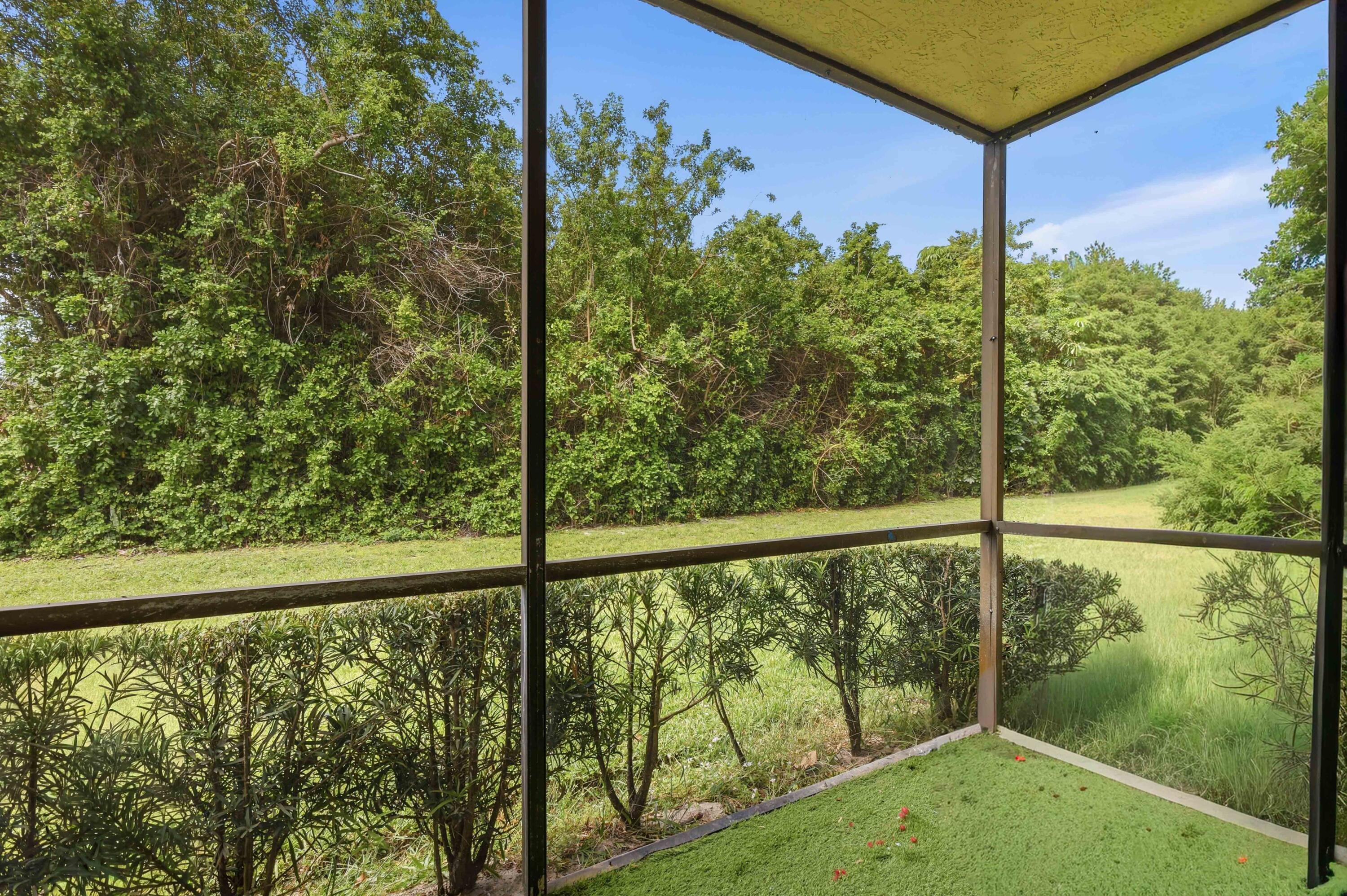 545 Trace Circle 102 Property Photo 15