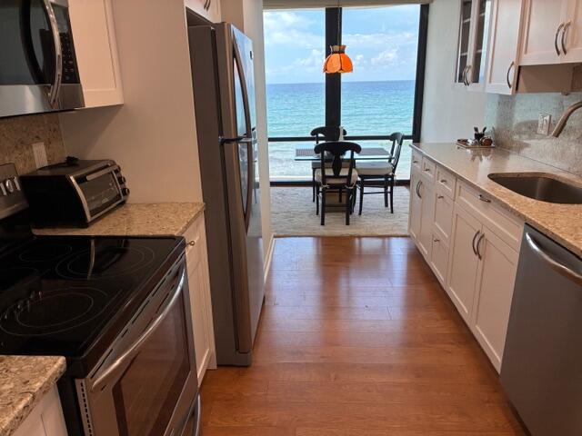 250 S Ocean Boulevard 3h Property Photo 11