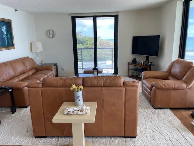 250 S Ocean Boulevard 3h Property Photo 15
