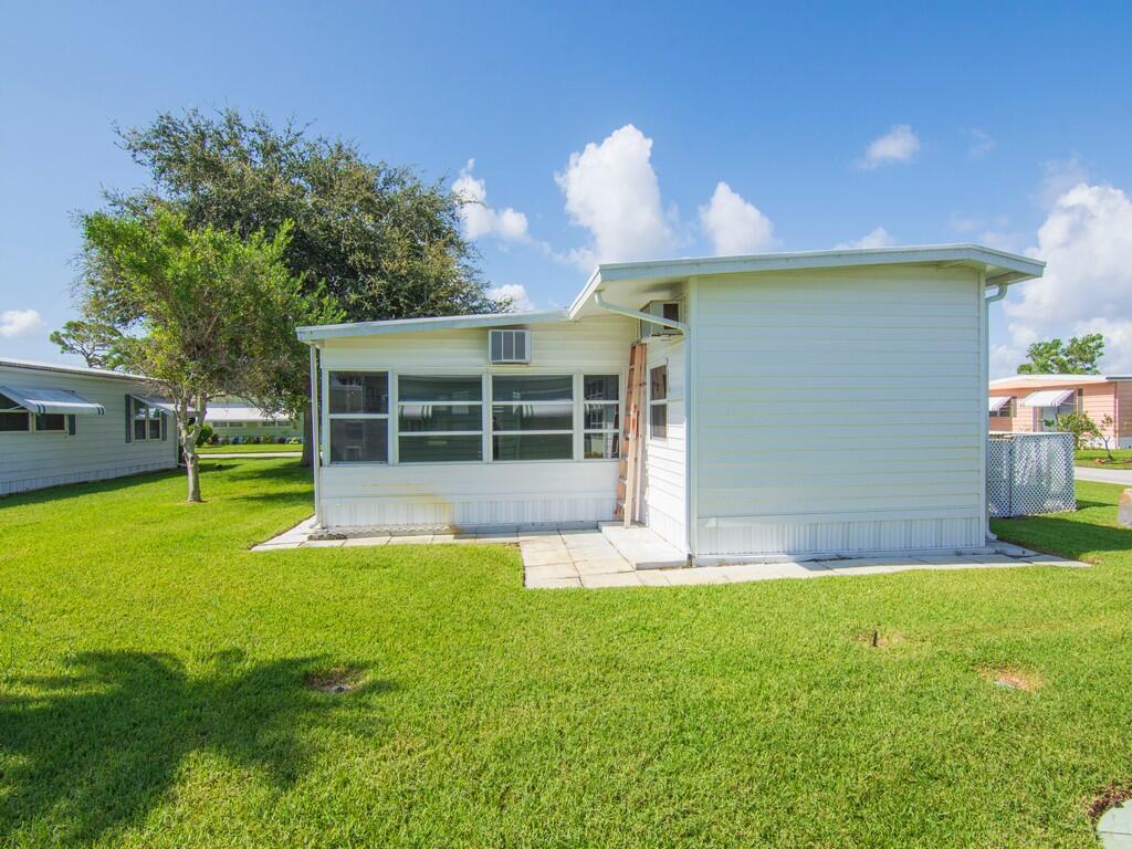 264 Ne Cameo Way Property Photo 9