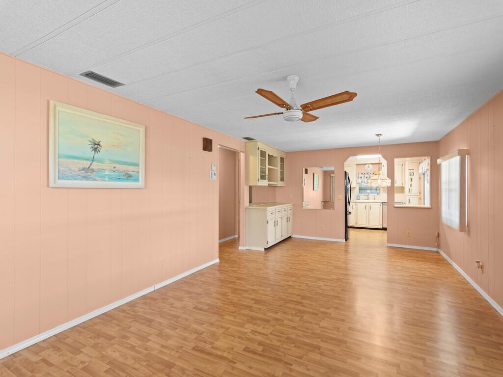 264 Ne Cameo Way Property Photo 20