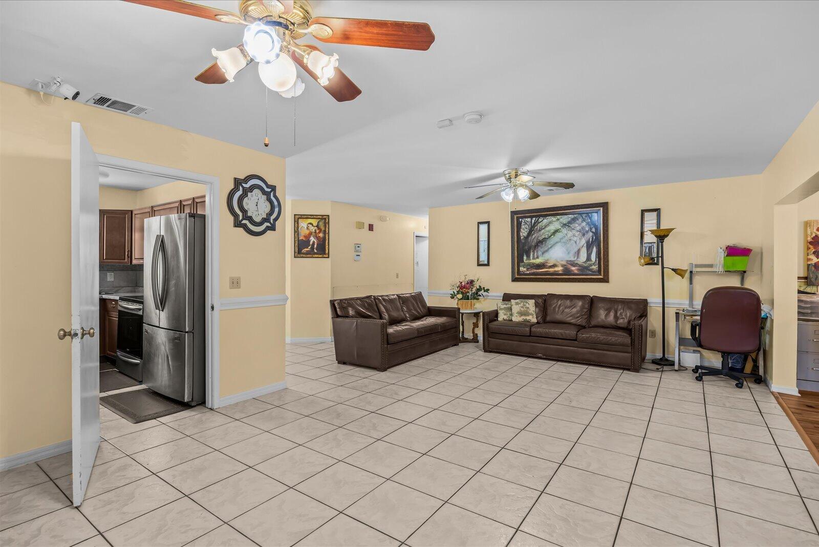 2073 Se Rainier Road Property Photo 5