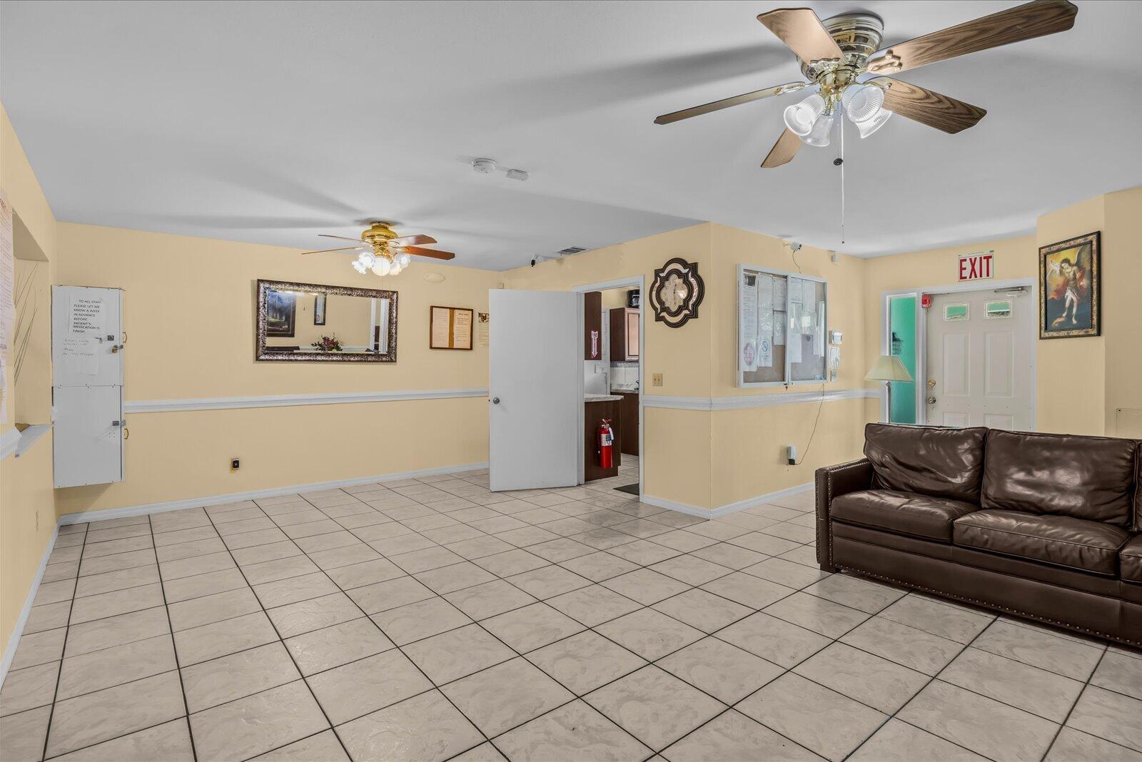 2073 Se Rainier Road Property Photo 6