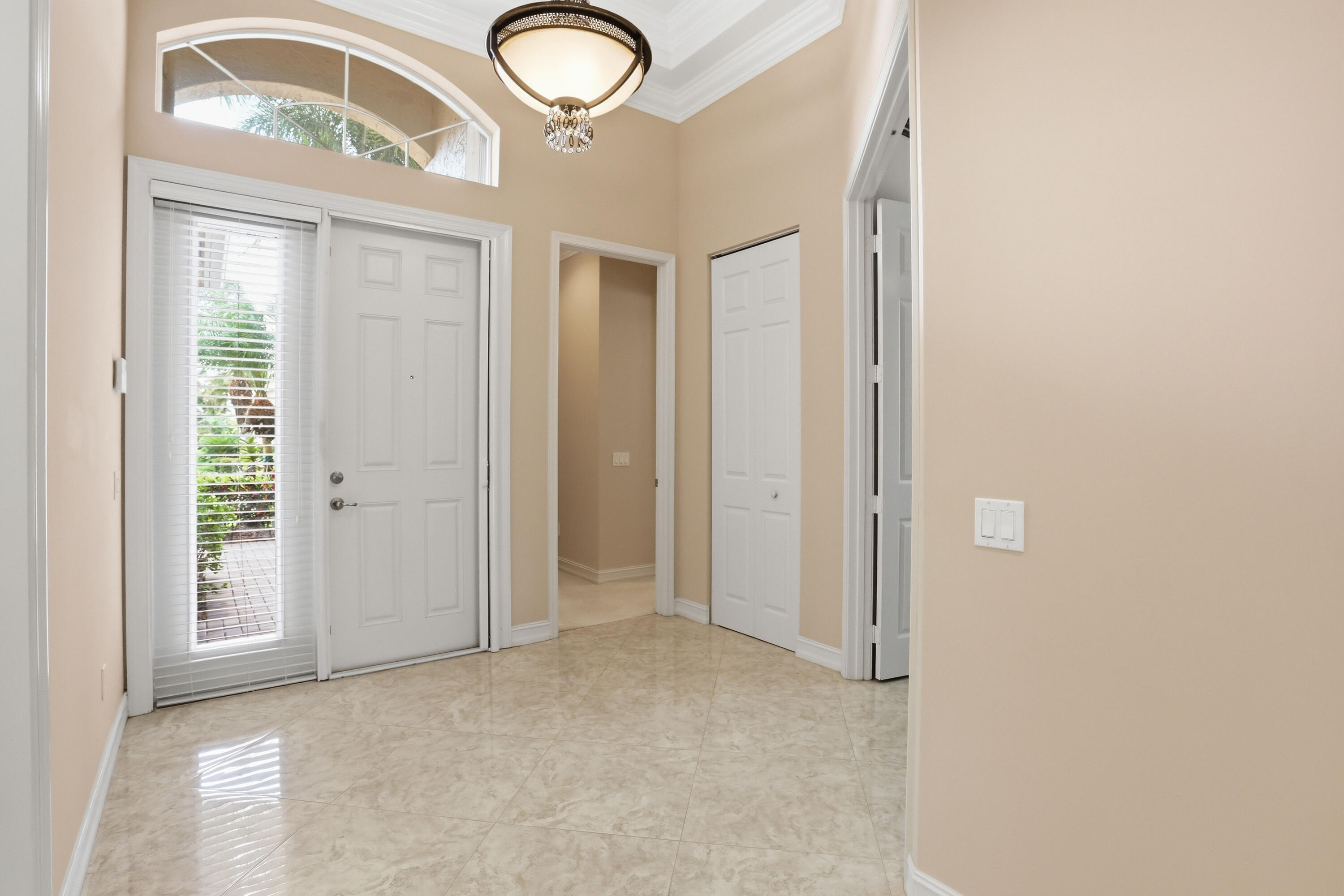 10825 Leaf Bridge Way Property Photo 3
