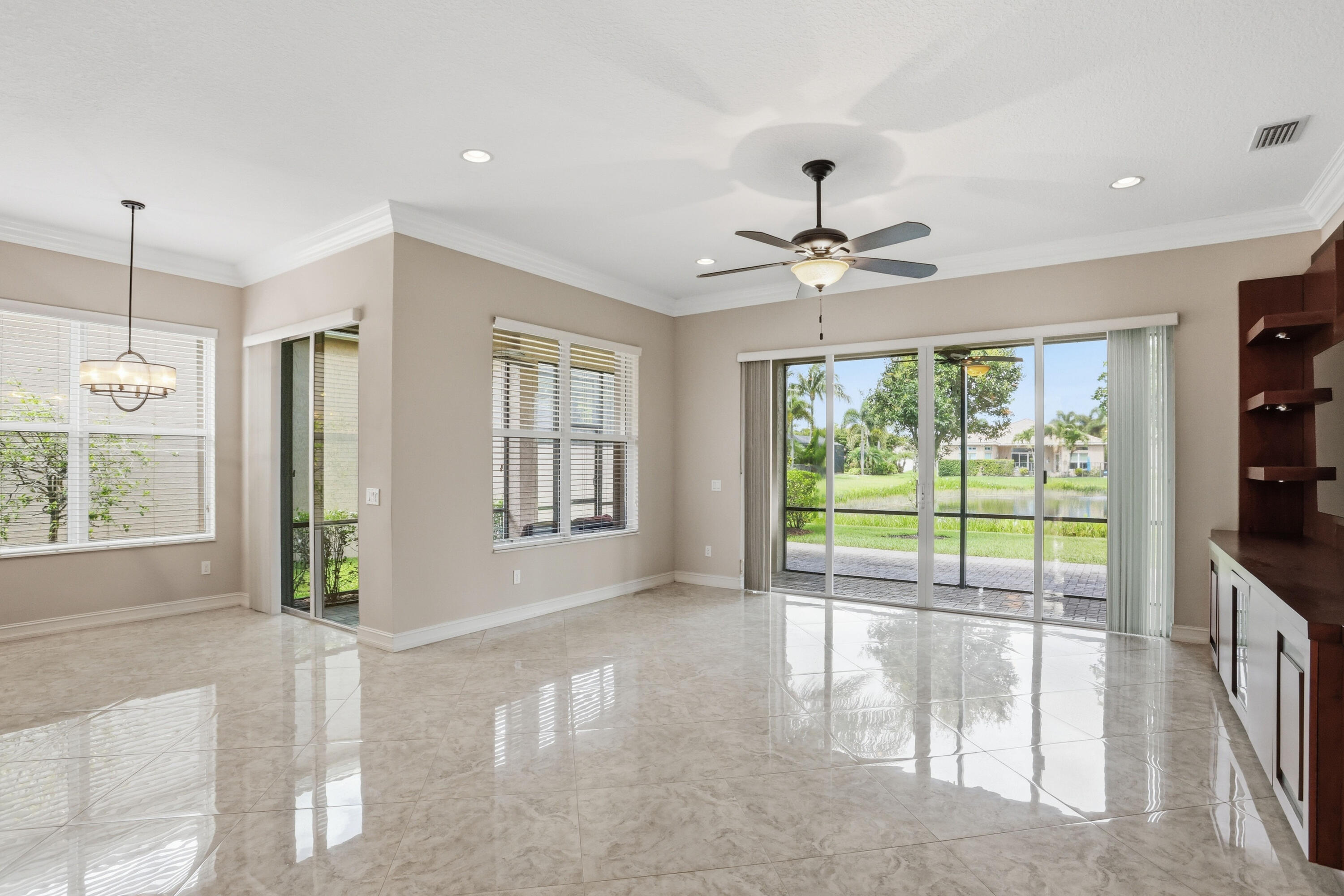 10825 Leaf Bridge Way Property Photo 17