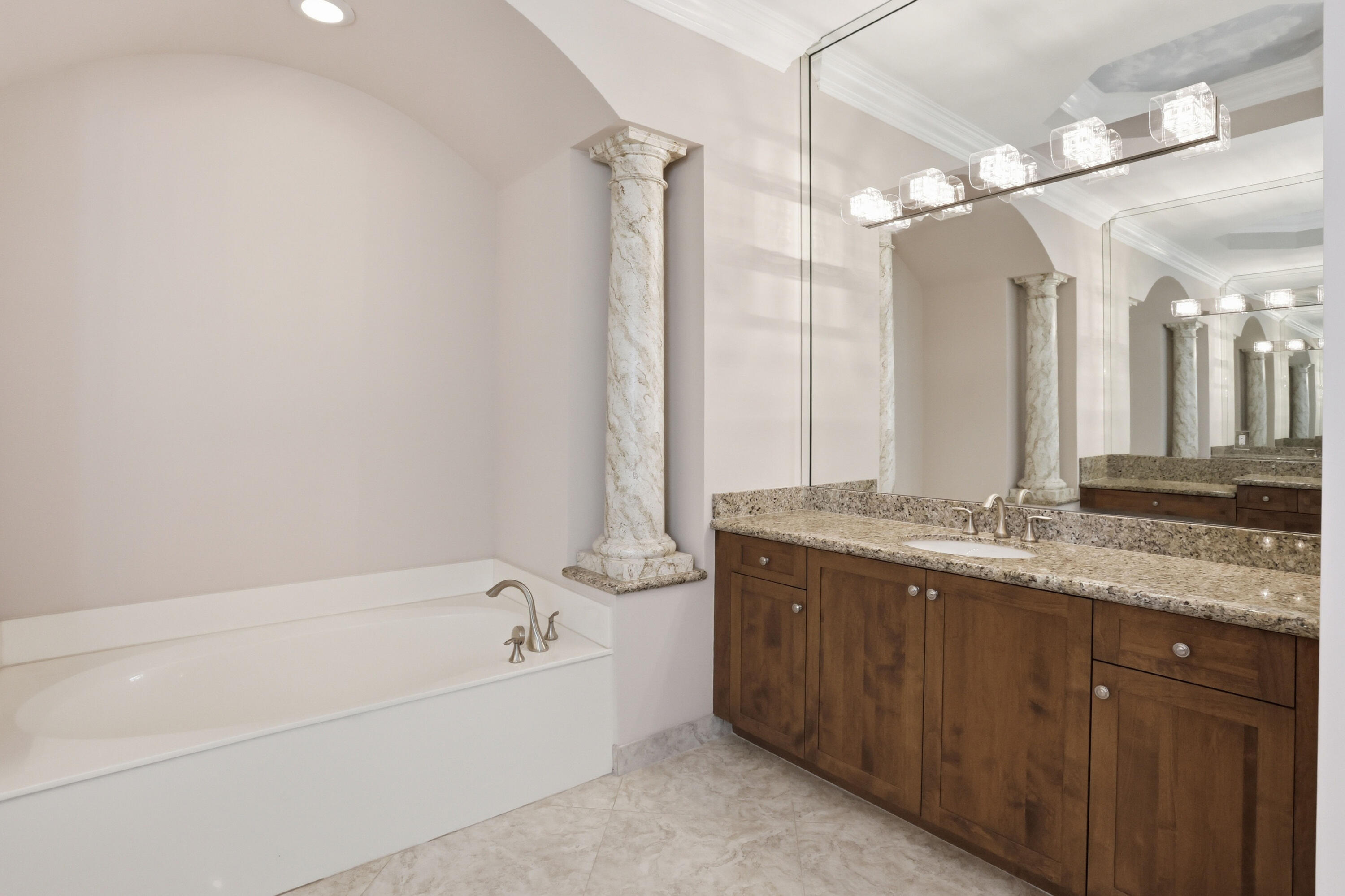 10825 Leaf Bridge Way Property Photo 26