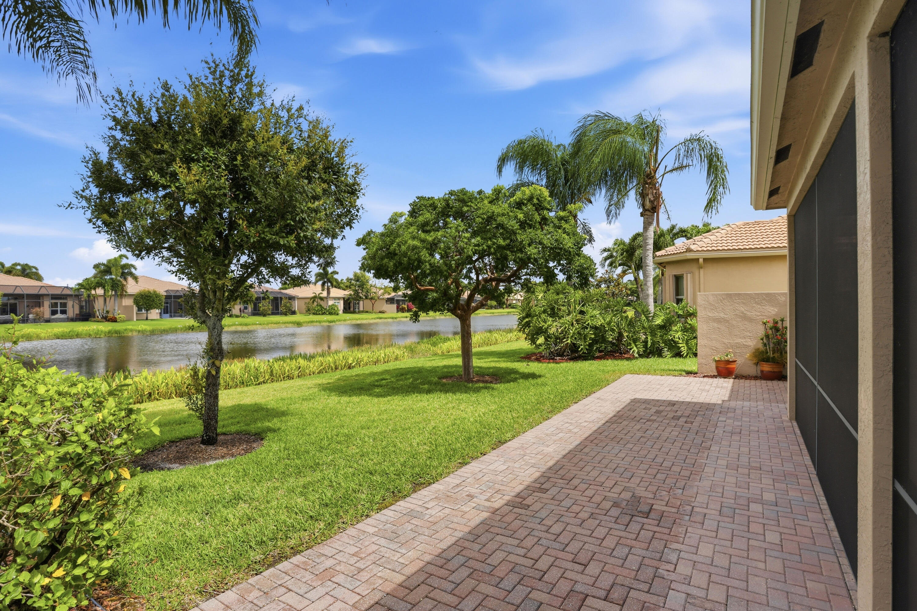 10825 Leaf Bridge Way Property Photo 33