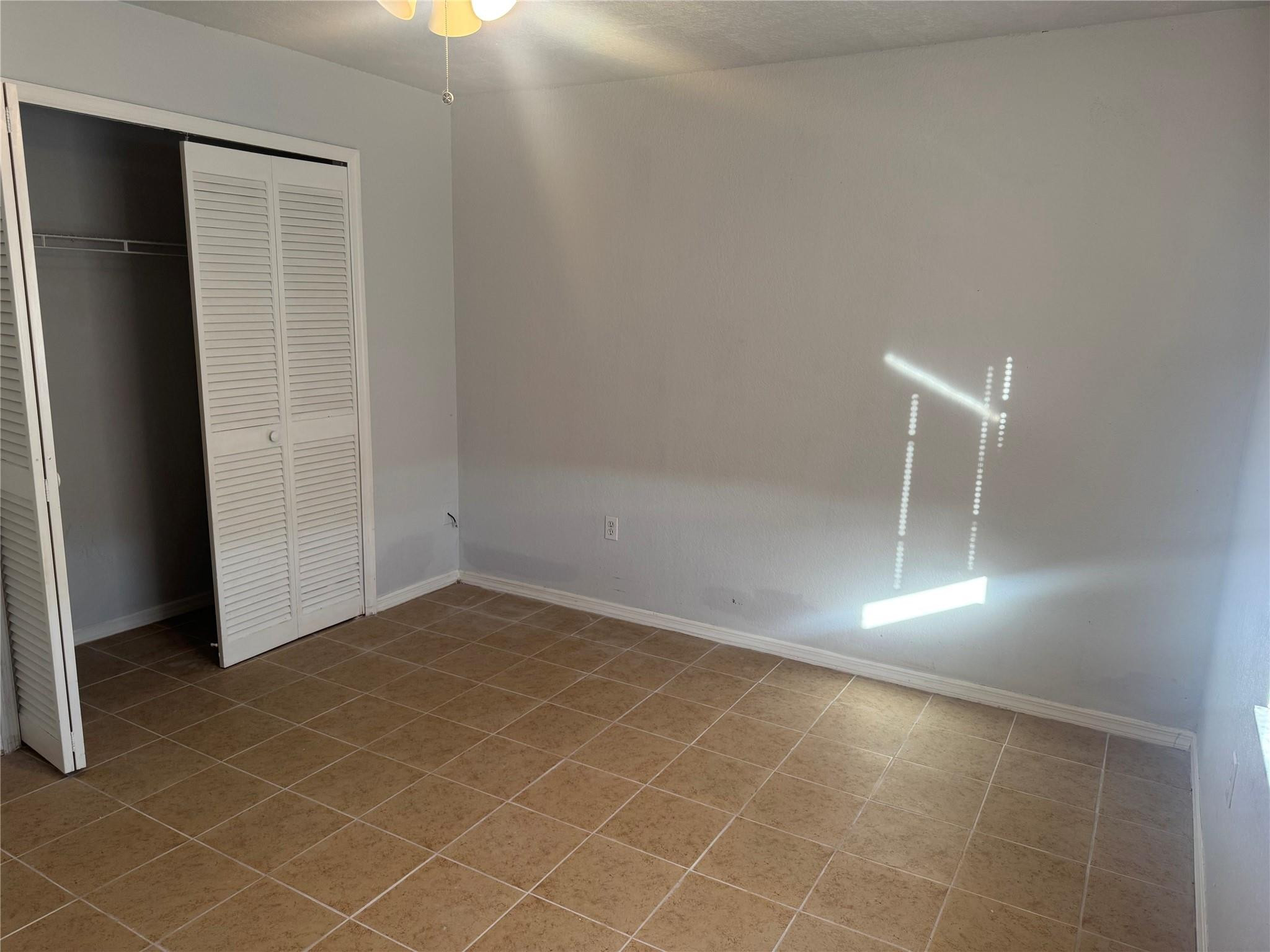 529 Guild Street Property Photo 17
