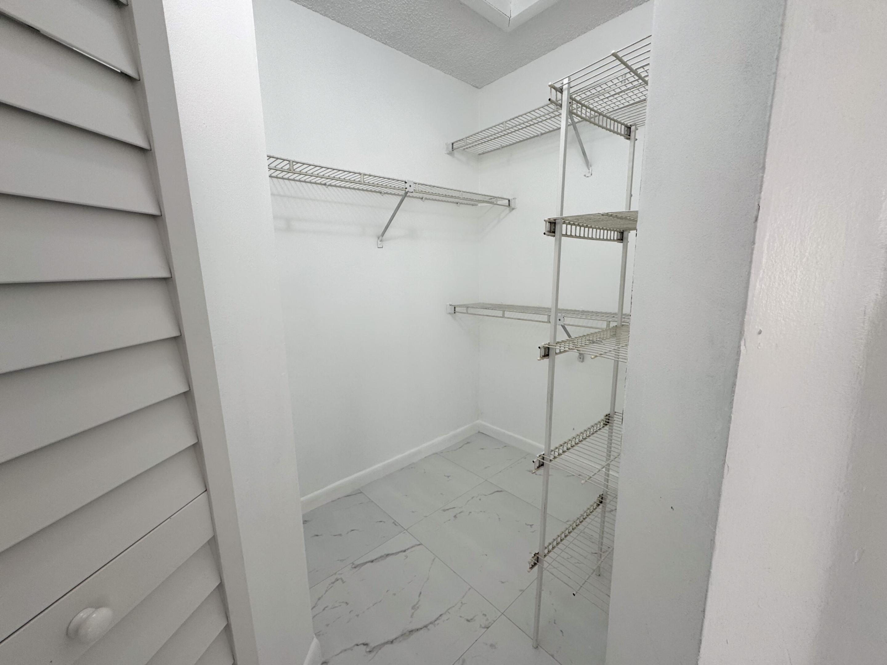 10687 Royal Palm Boulevard Property Photo 19
