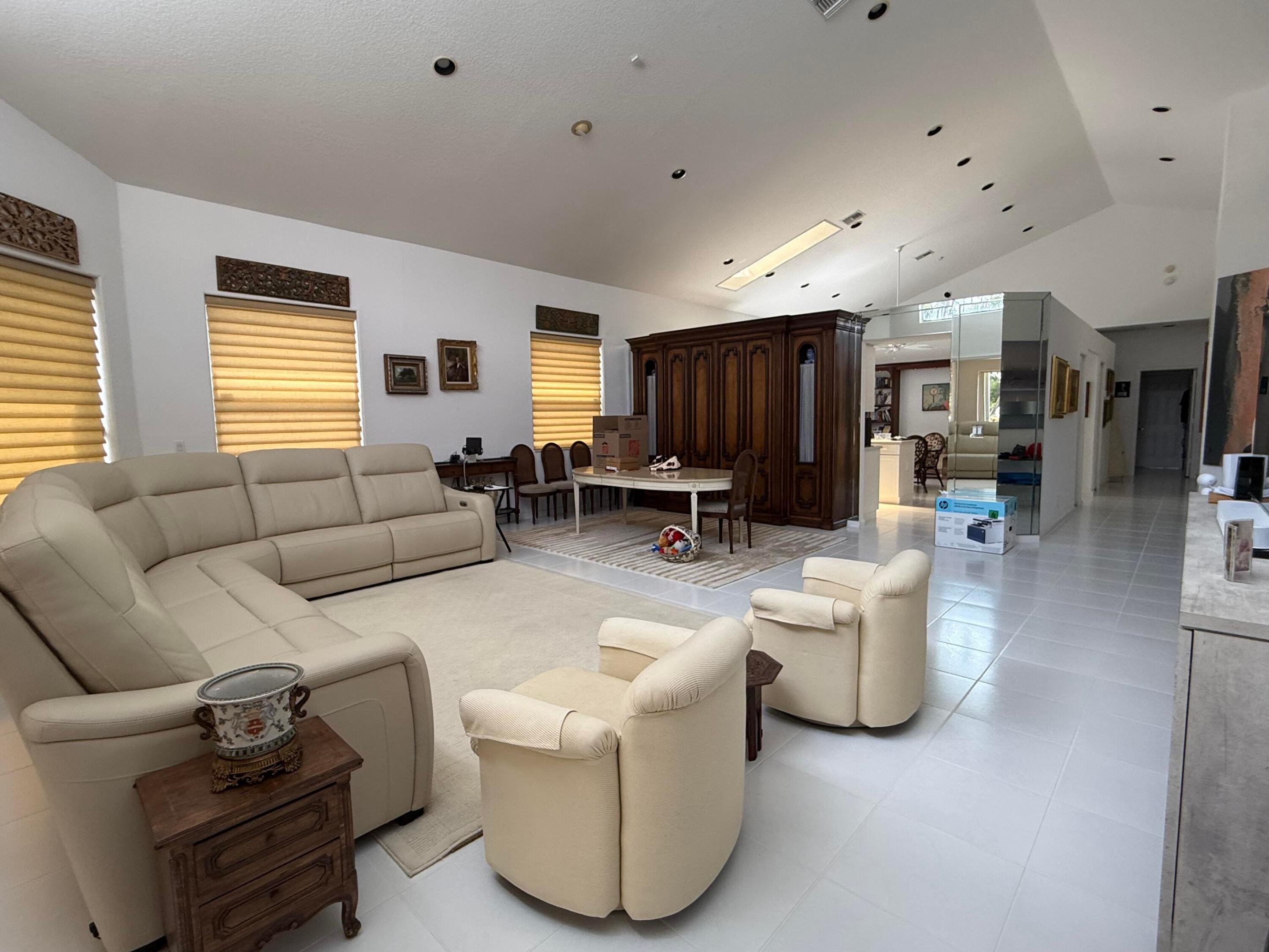 6350 Evian Place Property Photo 2