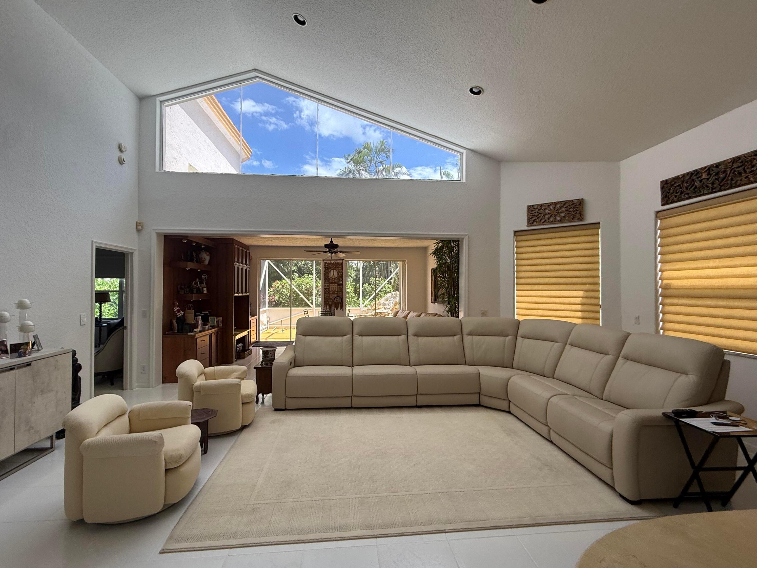 6350 Evian Place Property Photo 4
