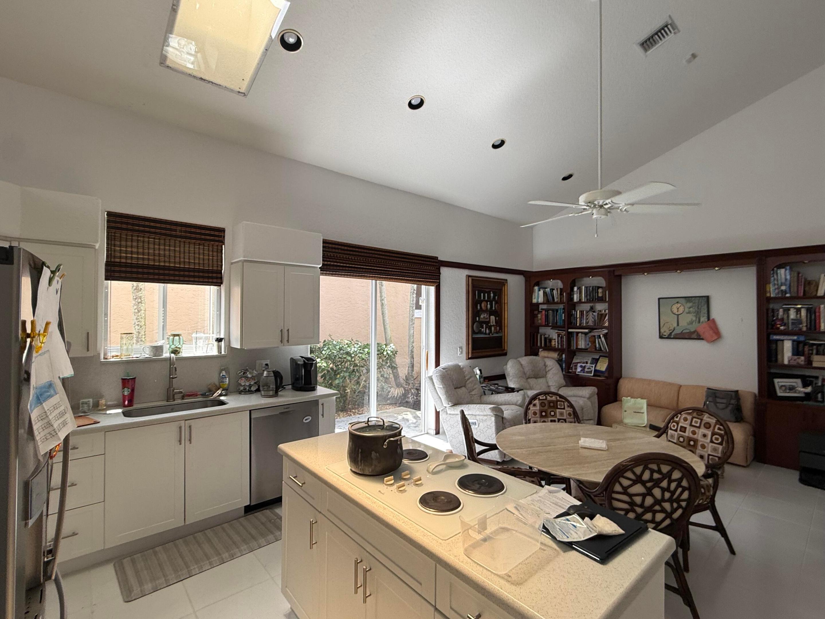6350 Evian Place Property Photo 6