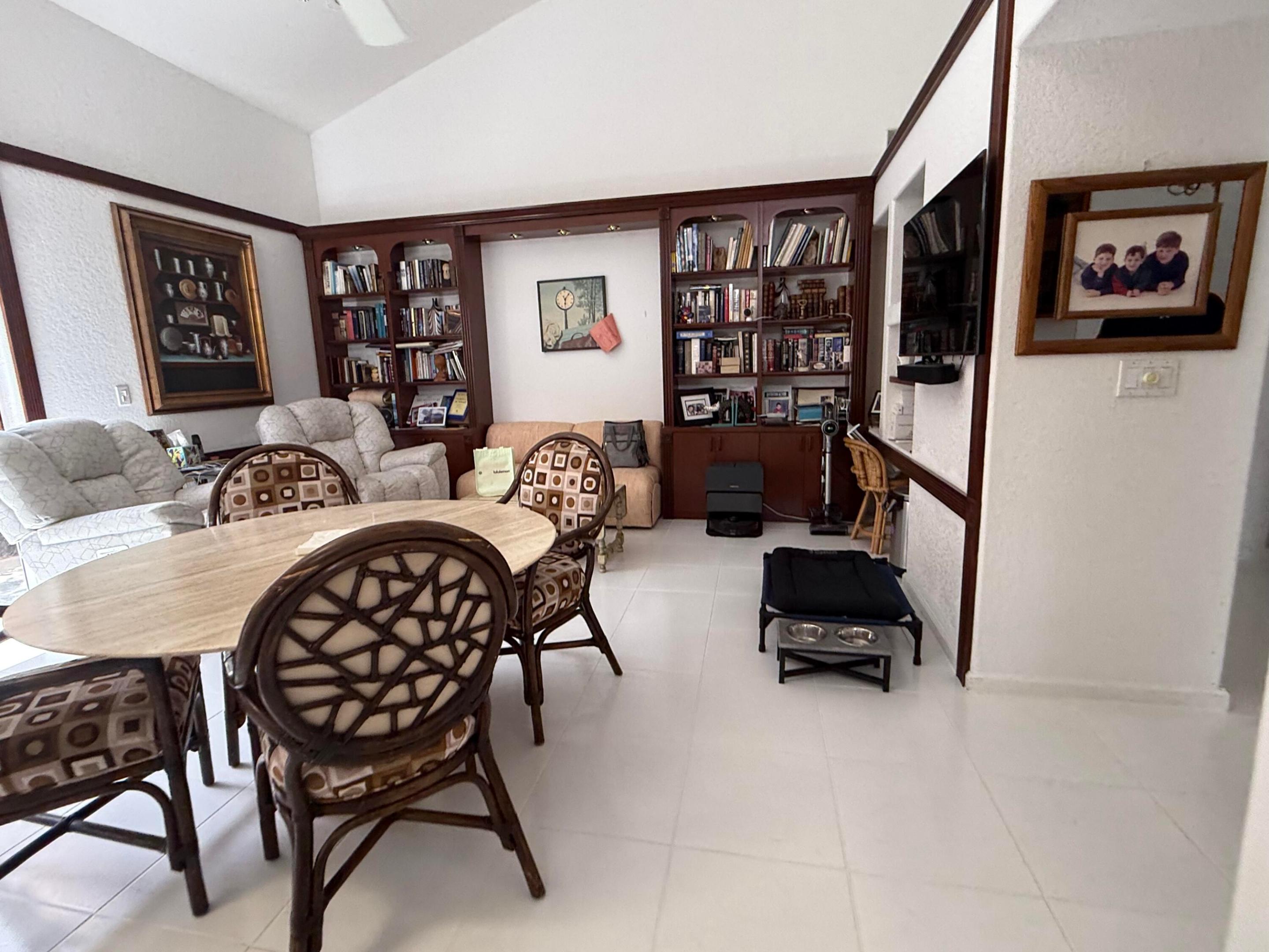 6350 Evian Place Property Photo 10