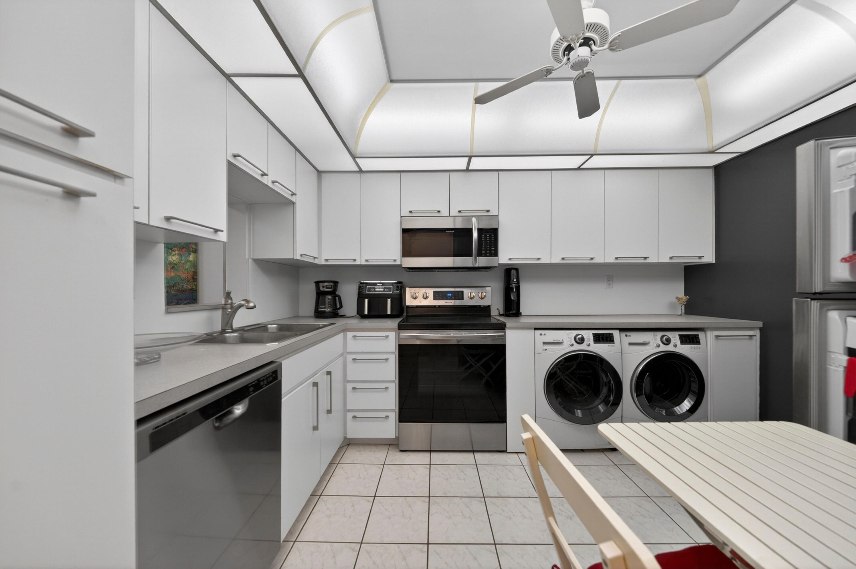 6000 N Ocean Boulevard 2a Property Photo 4