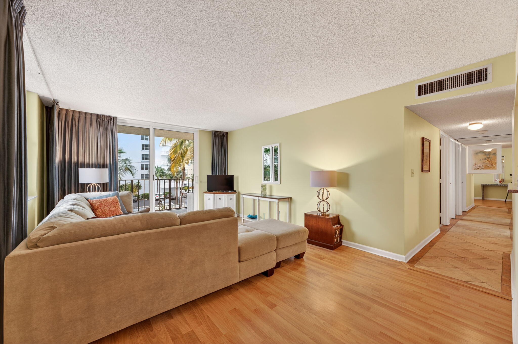 1009 N Ocean Boulevard 312 Property Photo 8