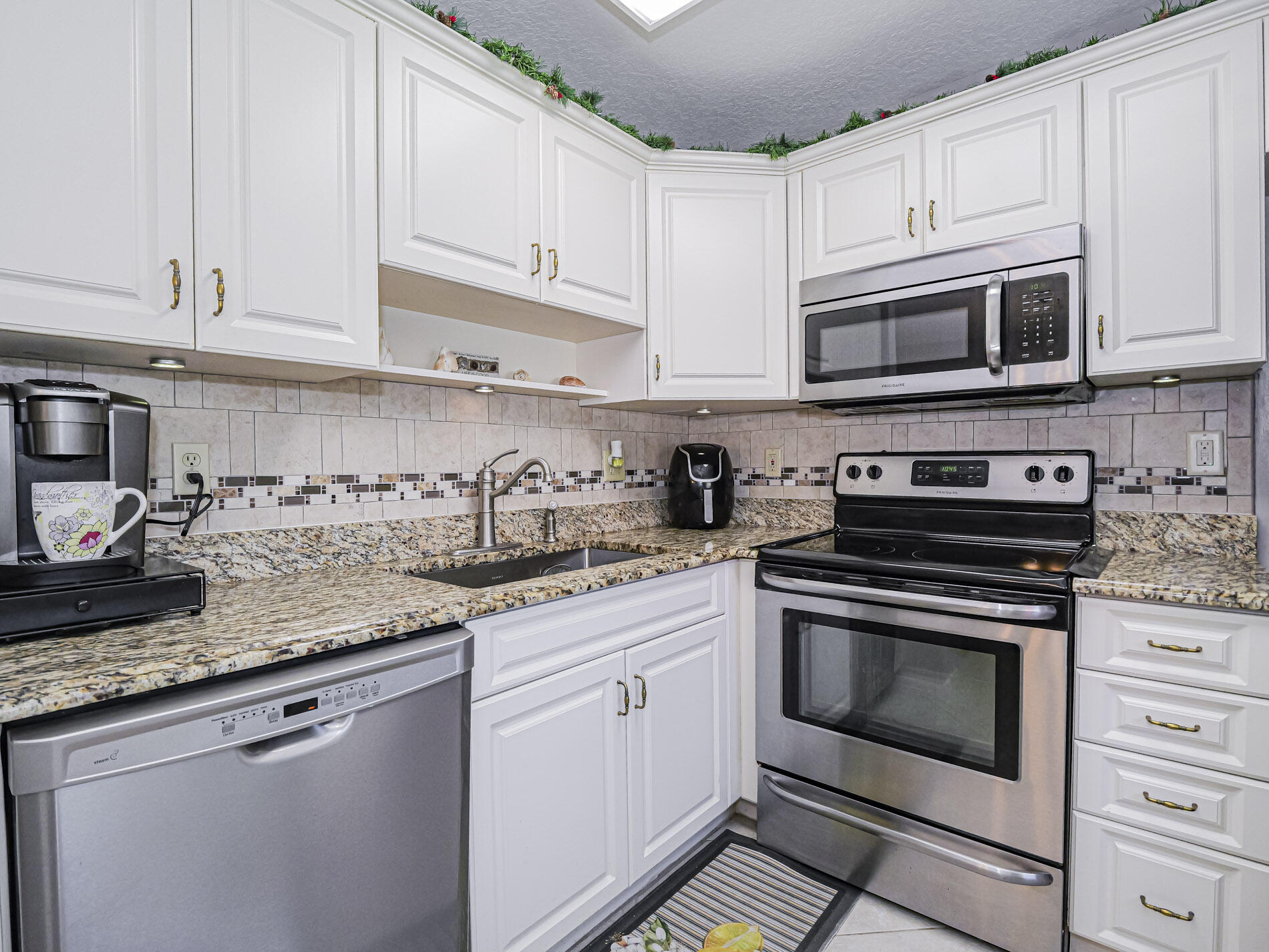 67 Royal Oak Drive 206 Property Photo 11