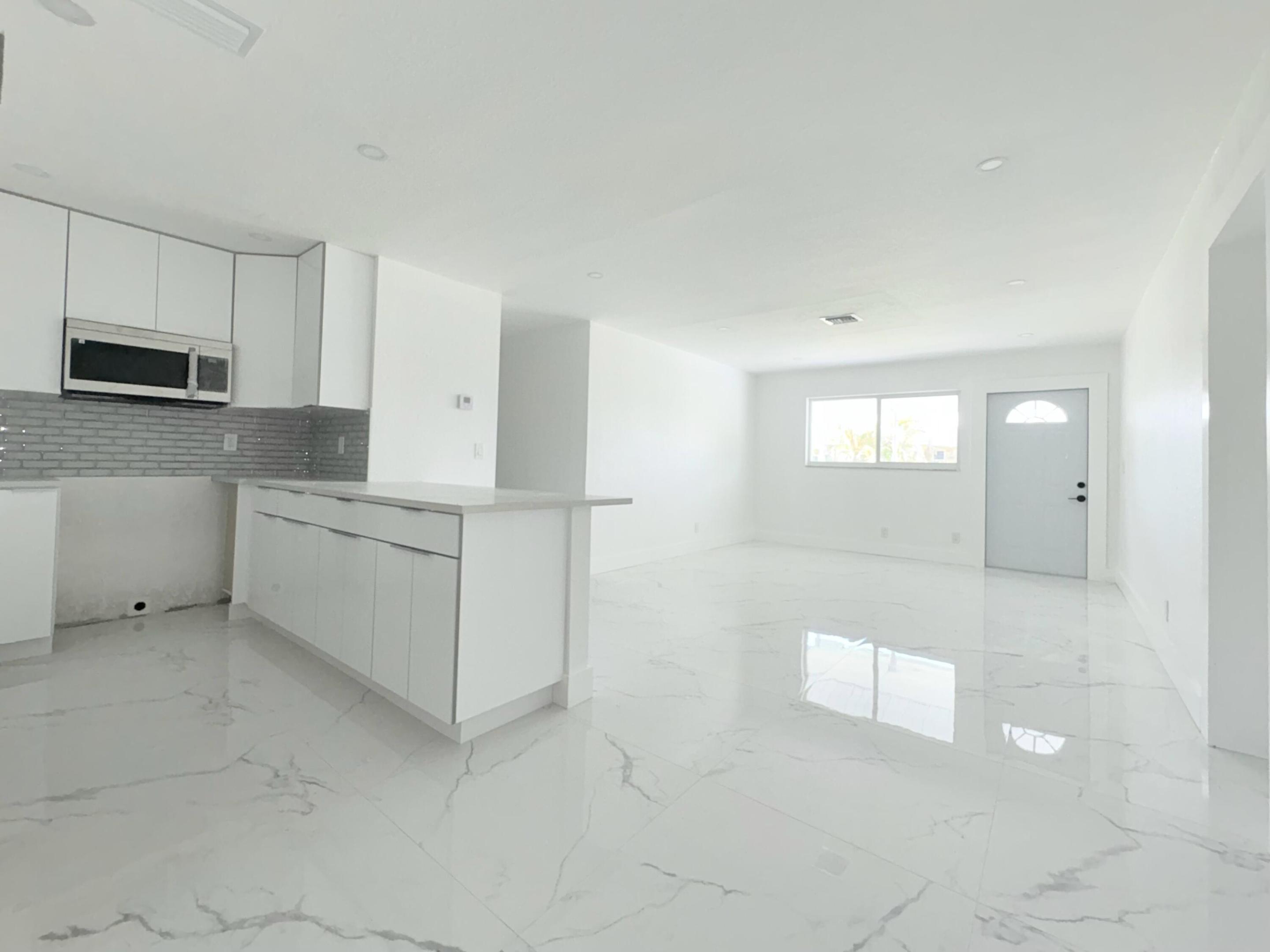 6507 Alexander Road Property Photo 14