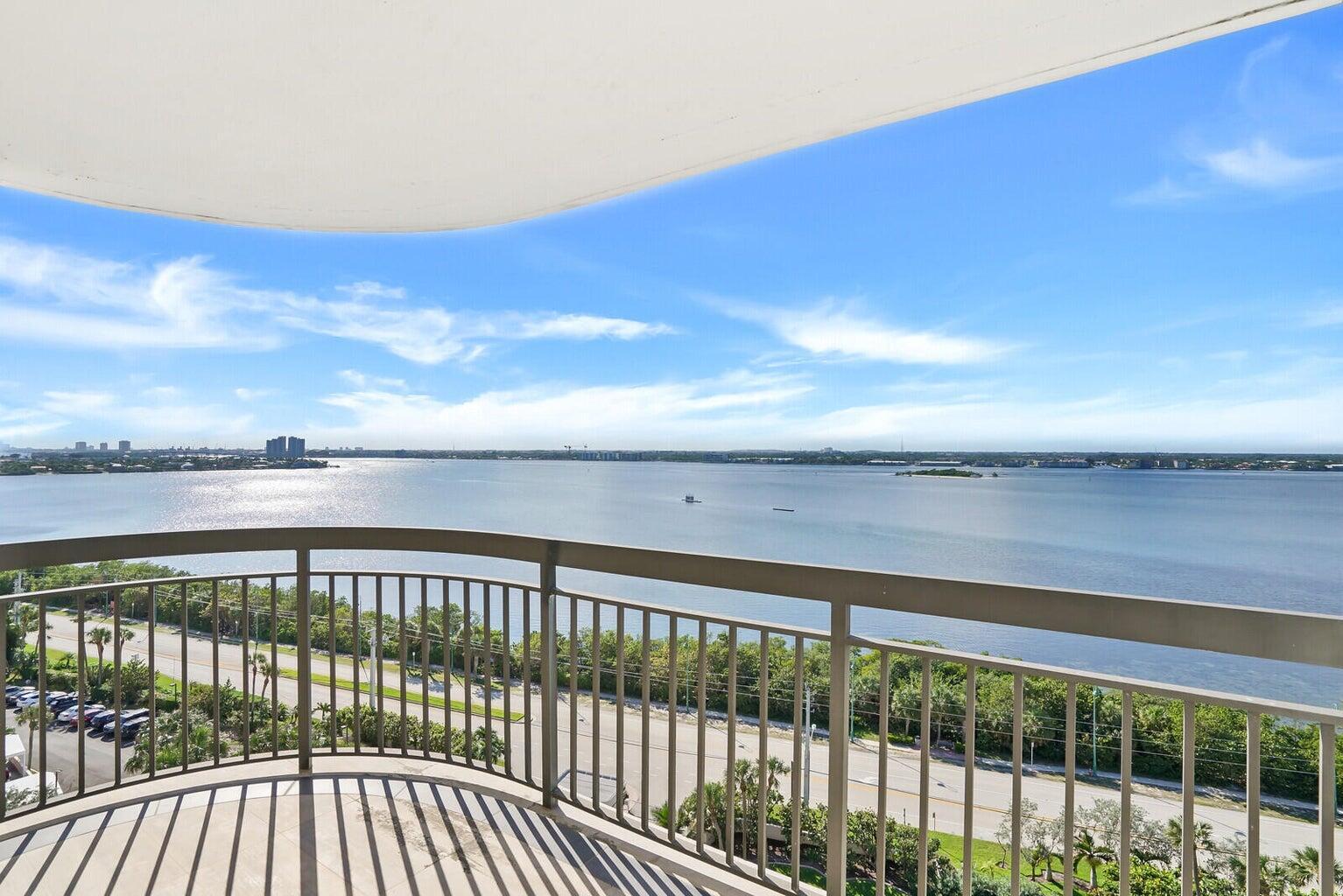 5380 N Ocean Drive 18j Property Photo 29