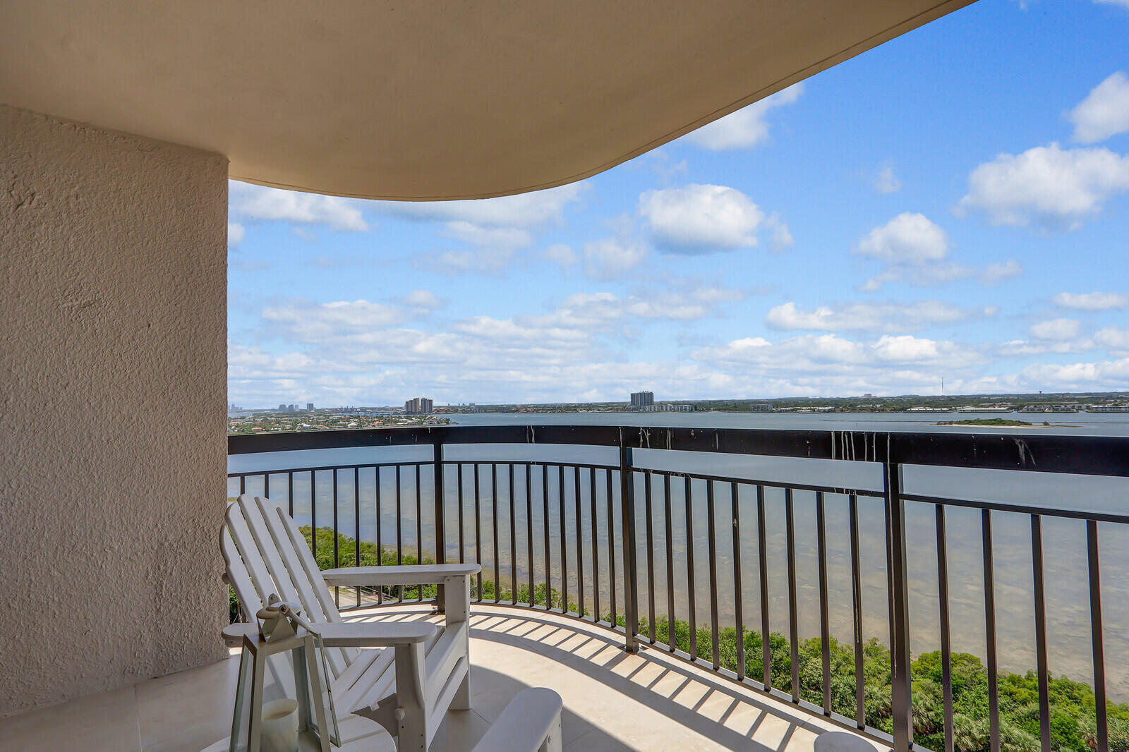 5380 N Ocean Drive 18j Property Photo 48