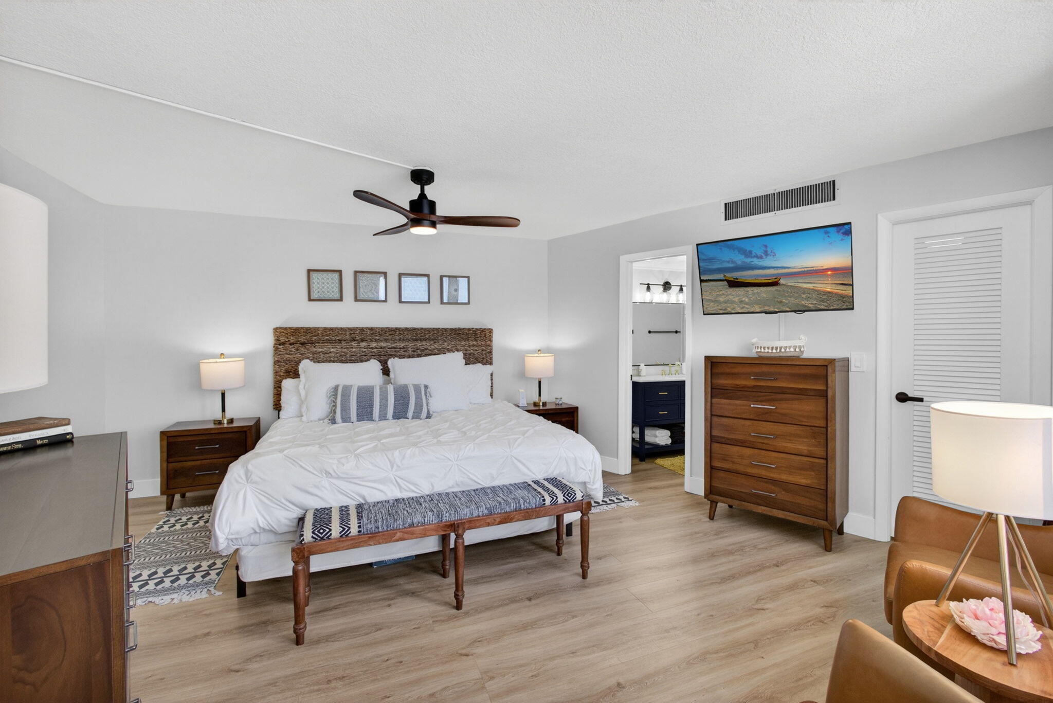 2800 N Ocean Drive A-19c Property Photo 16