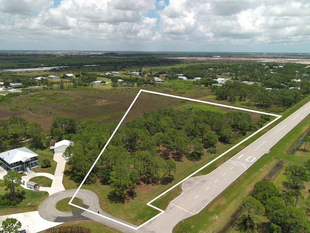 12370 Skymaster Street Property Photo 1