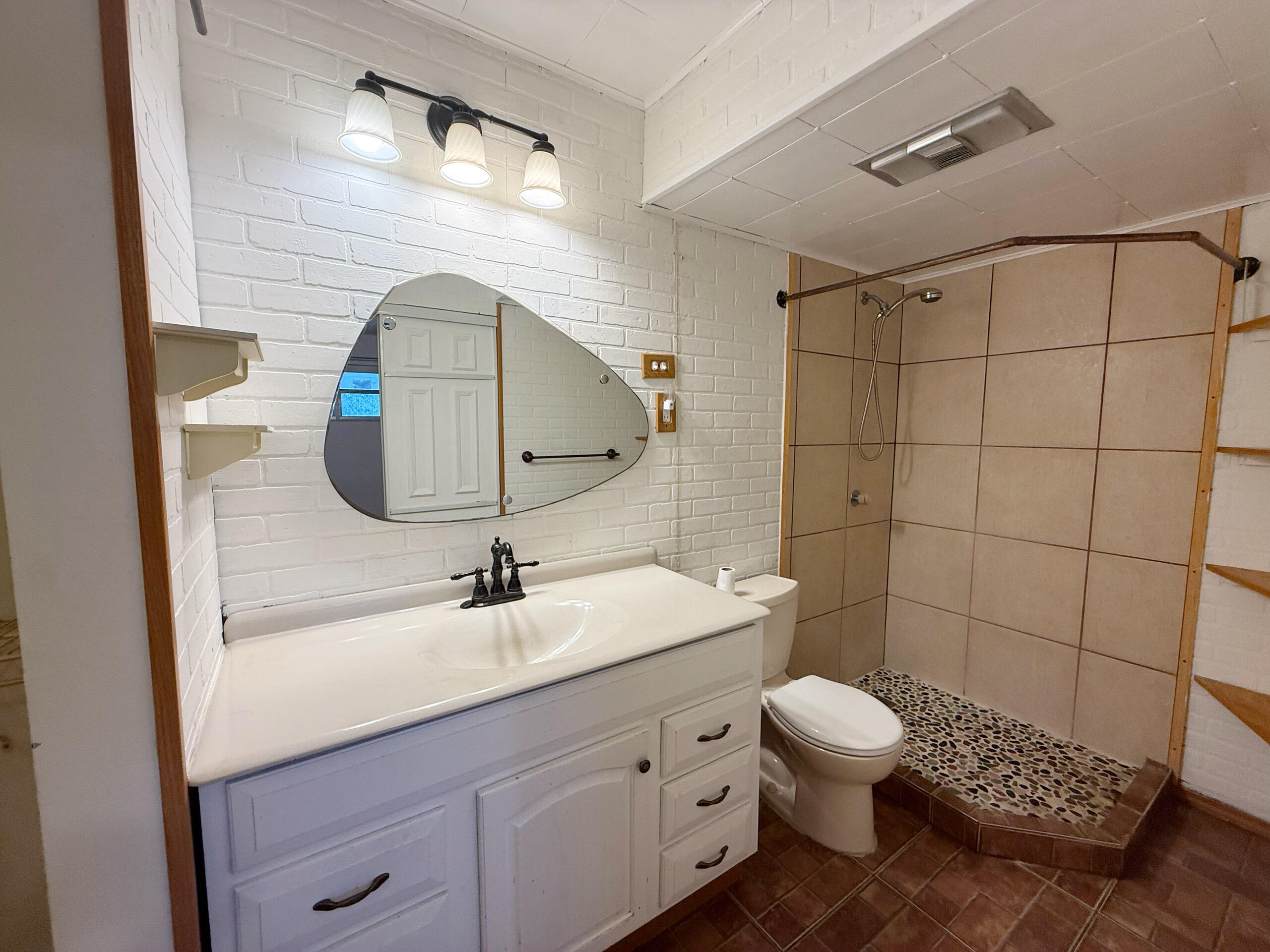 3776 Inverrary Boulevard 204r Property Photo 5