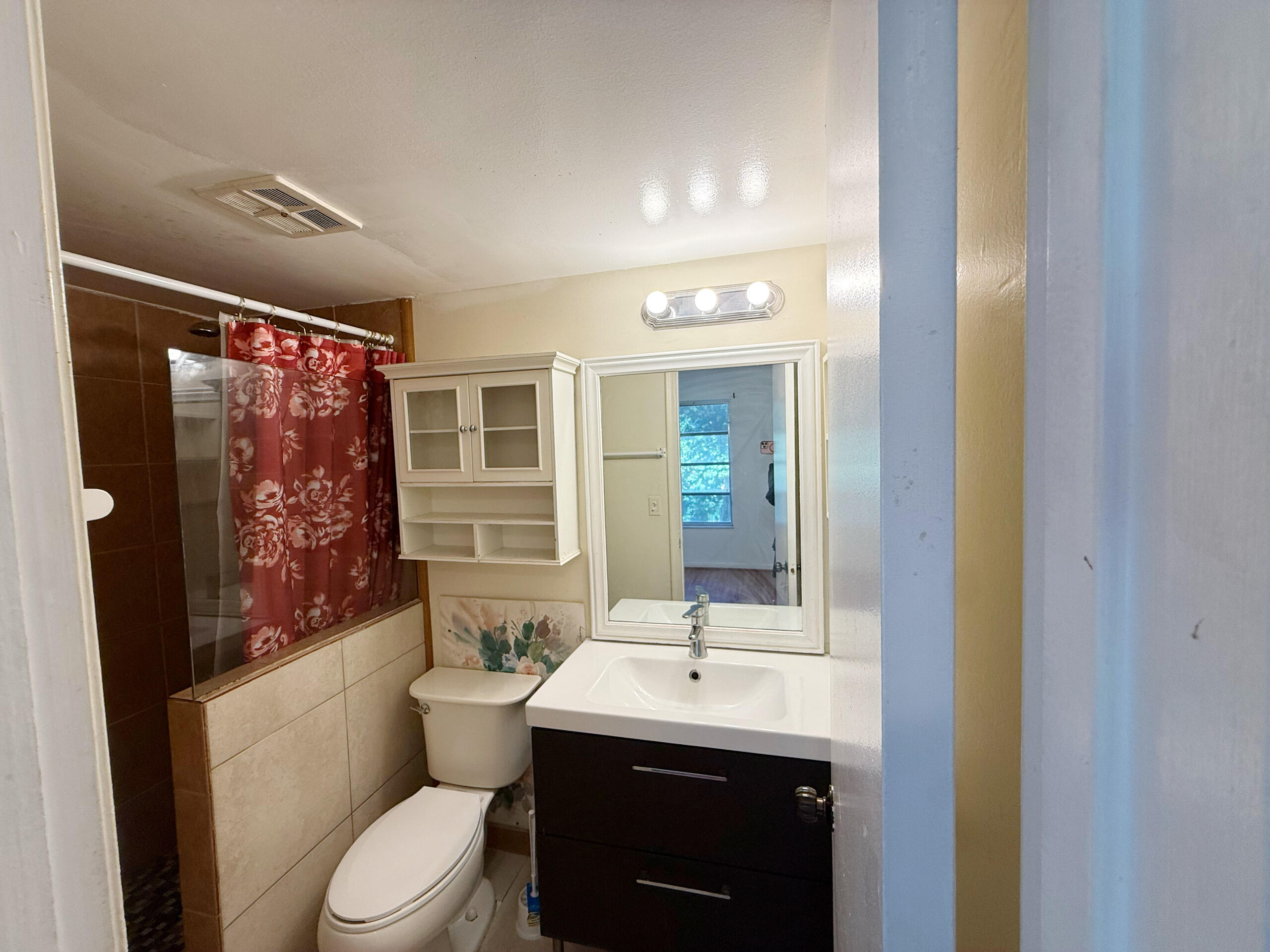 3776 Inverrary Boulevard 204r Property Photo 14
