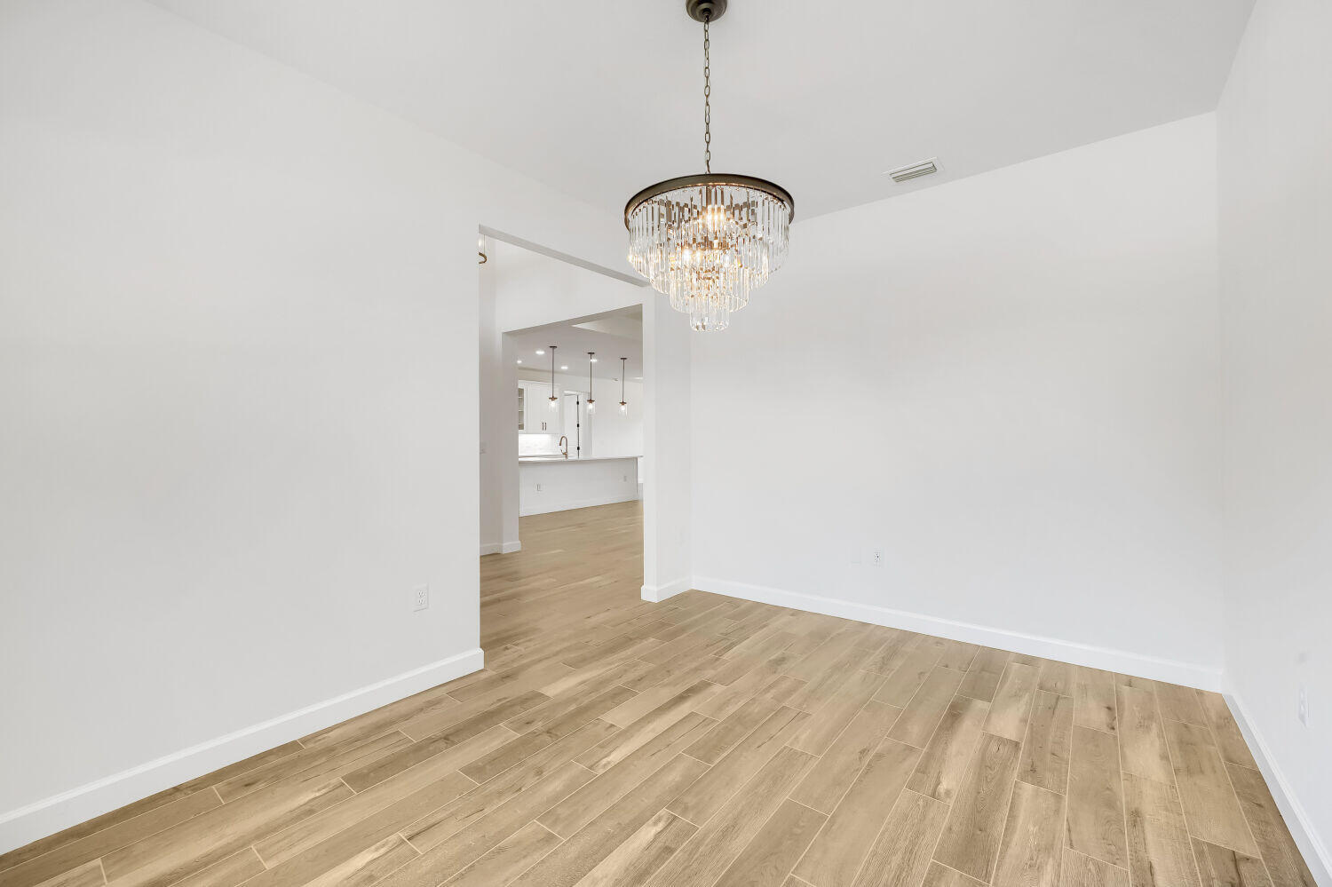 6635 49th Court Property Photo 11