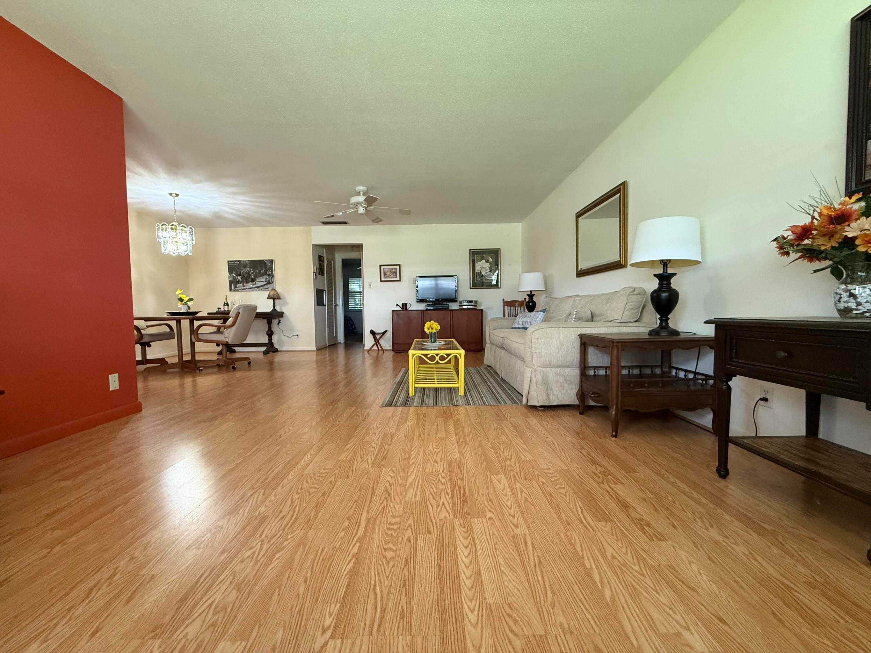 215 South Boulevard C Property Photo 5