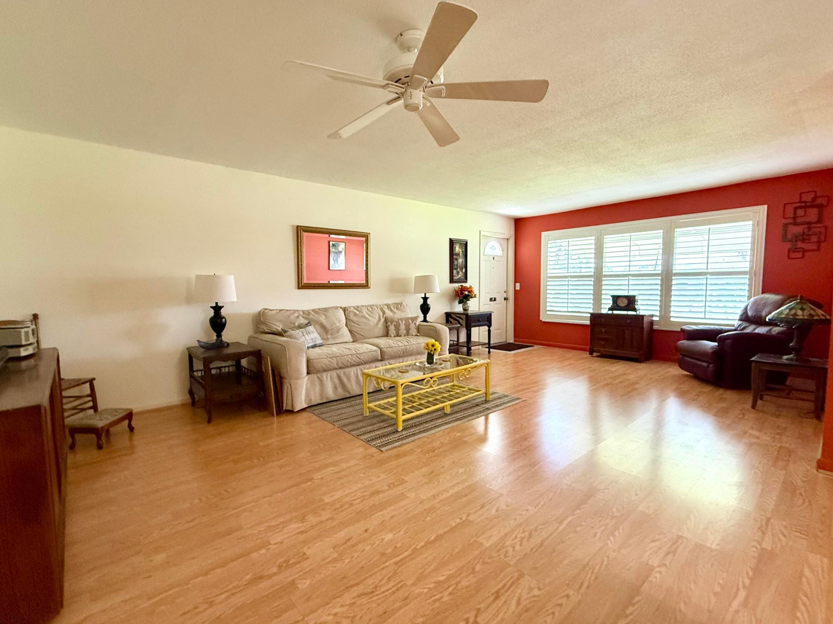 215 South Boulevard C Property Photo 7