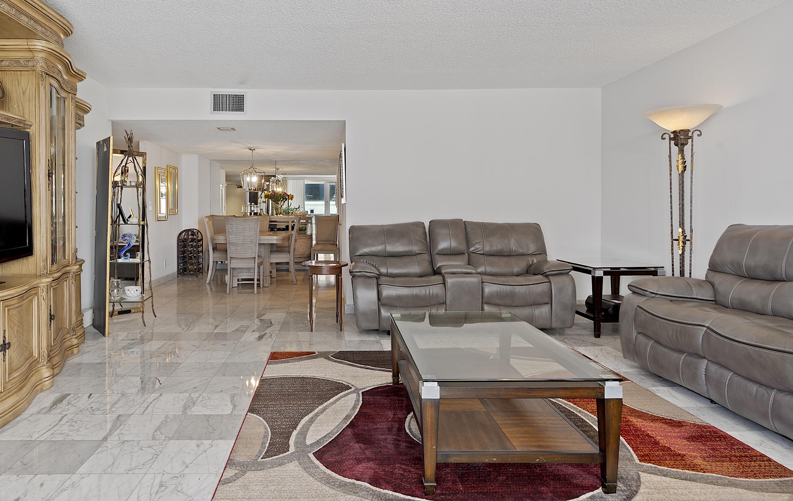 4020 Galt Ocean Drive 1009 Property Photo 12
