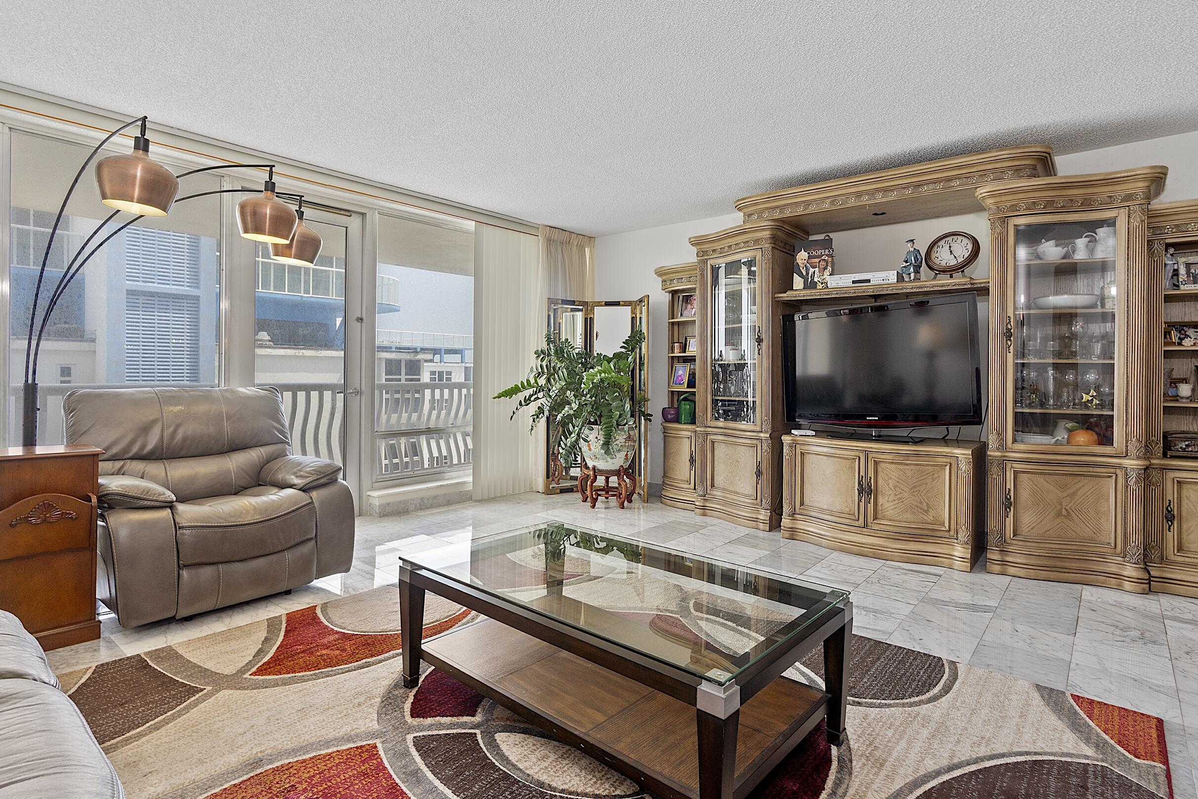 4020 Galt Ocean Drive 1009 Property Photo 13