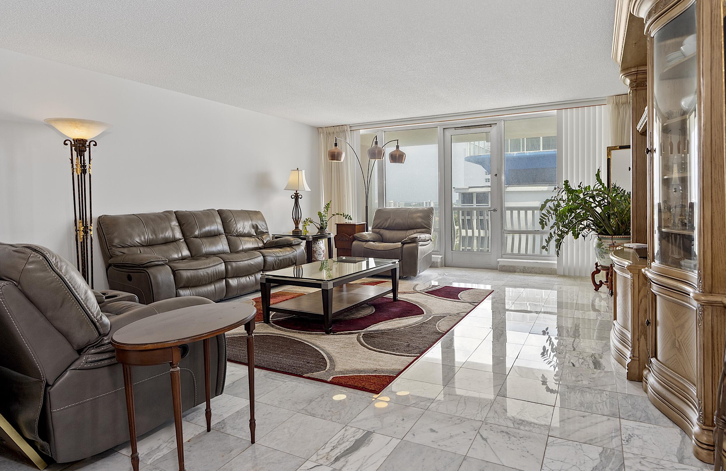 4020 Galt Ocean Drive 1009 Property Photo 14