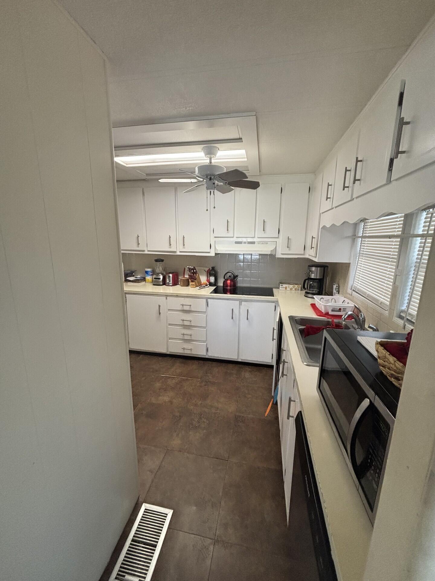 6445 Cypress Lane Property Photo 19