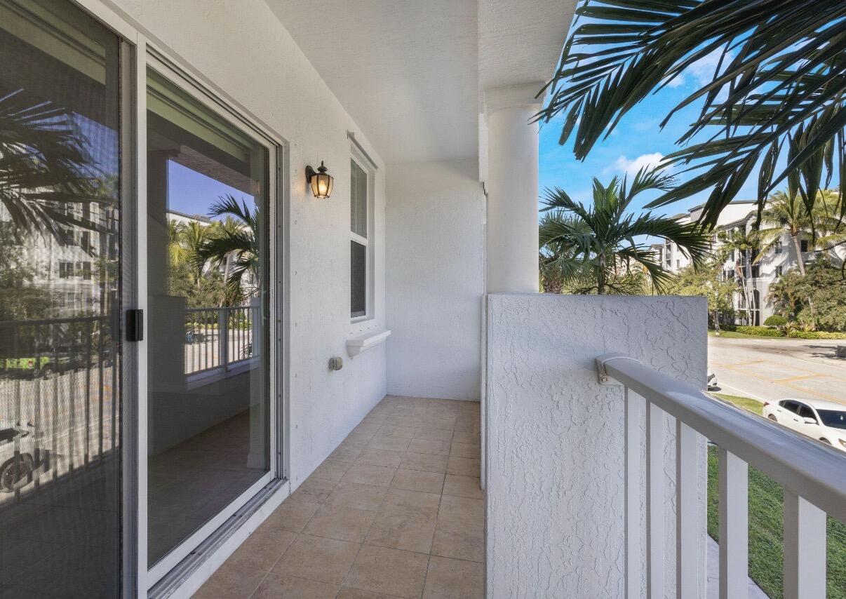 1247 Vía De Fossi Property Photo 16