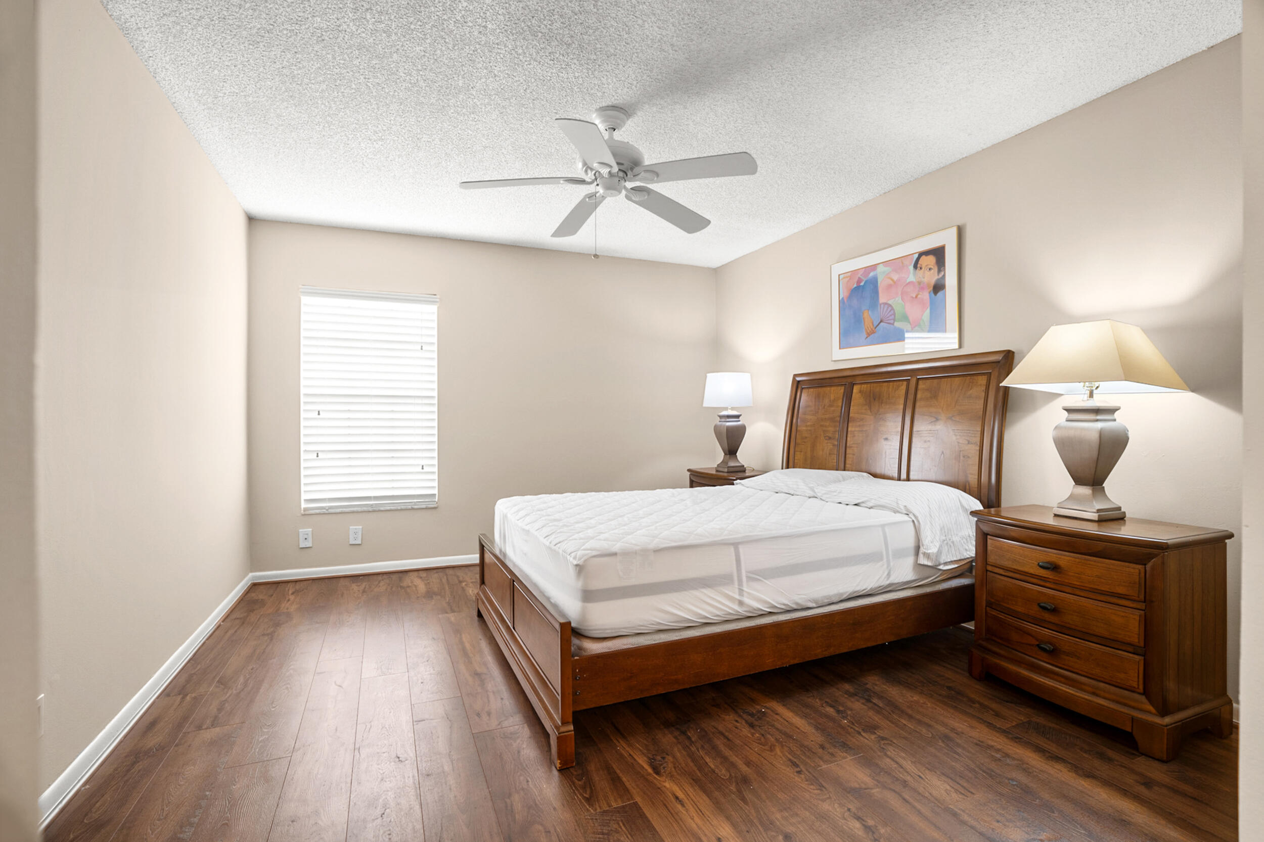 18900 Stewart Circle 7 Property Photo 15