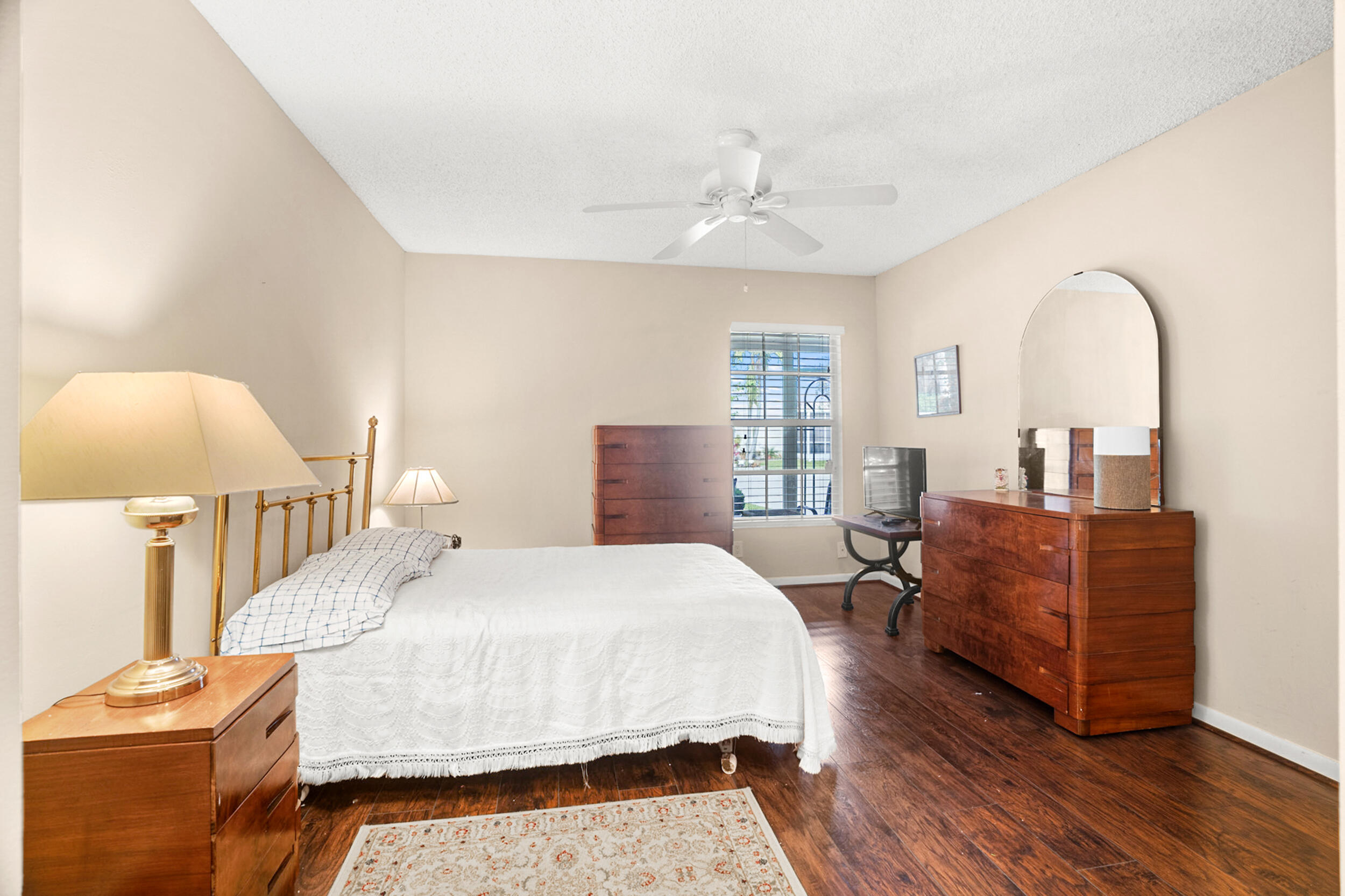 18900 Stewart Circle 7 Property Photo 20