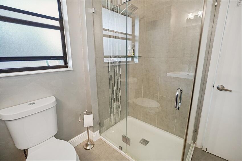 7620 Nw 79th Avenue J8 Property Photo 14