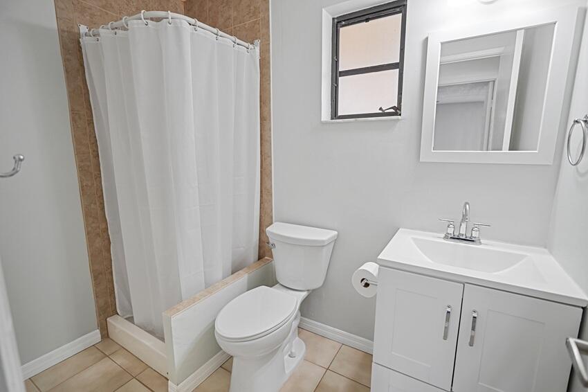 7620 Nw 79th Avenue J8 Property Photo 15