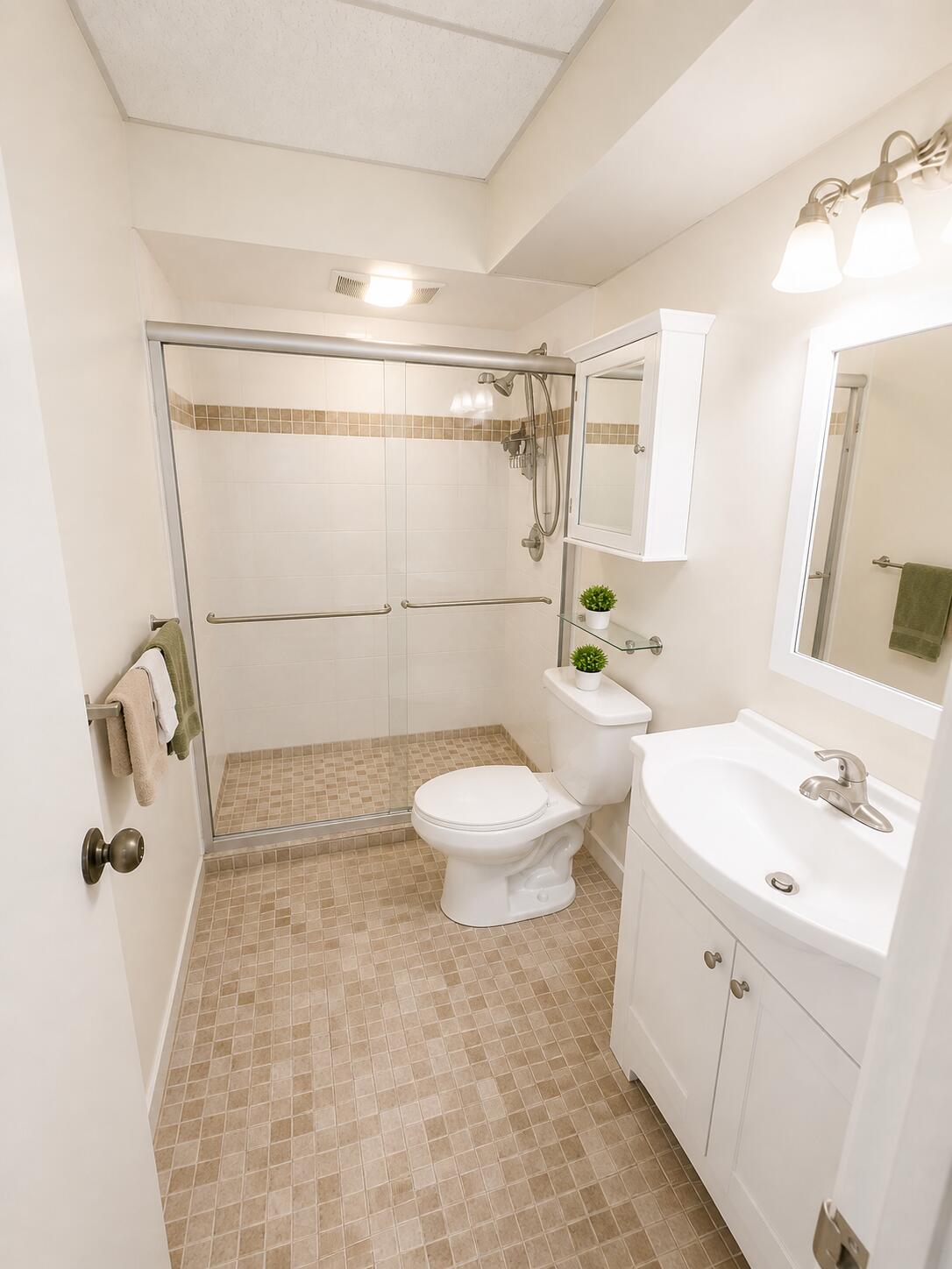 2831 Somerset Drive 305 Property Photo 7
