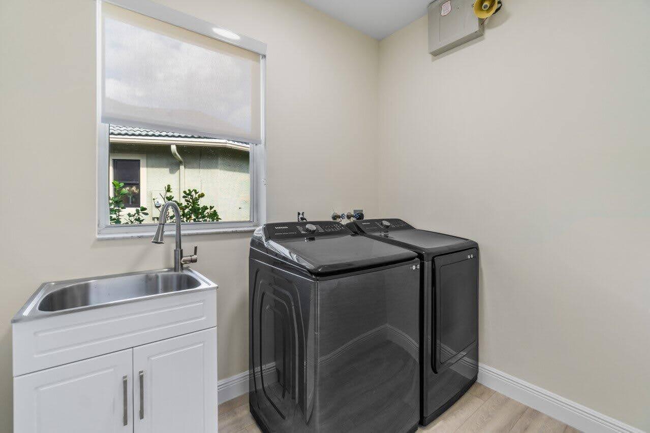 15621 Latina Place Property Photo 33